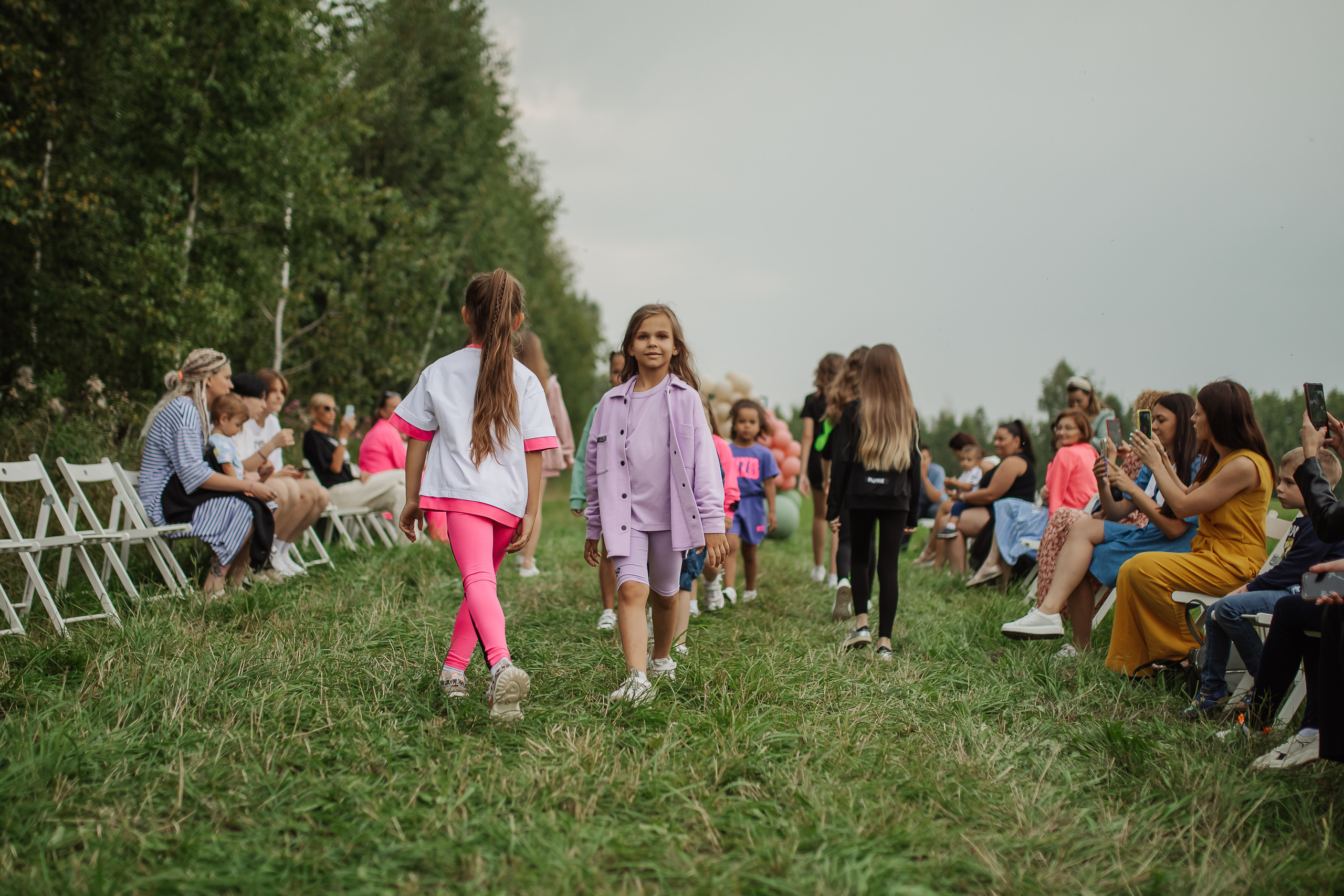 Показ Summer Fashion Day. Семейный и свадебный фотограф в Томске Марилова Ольга