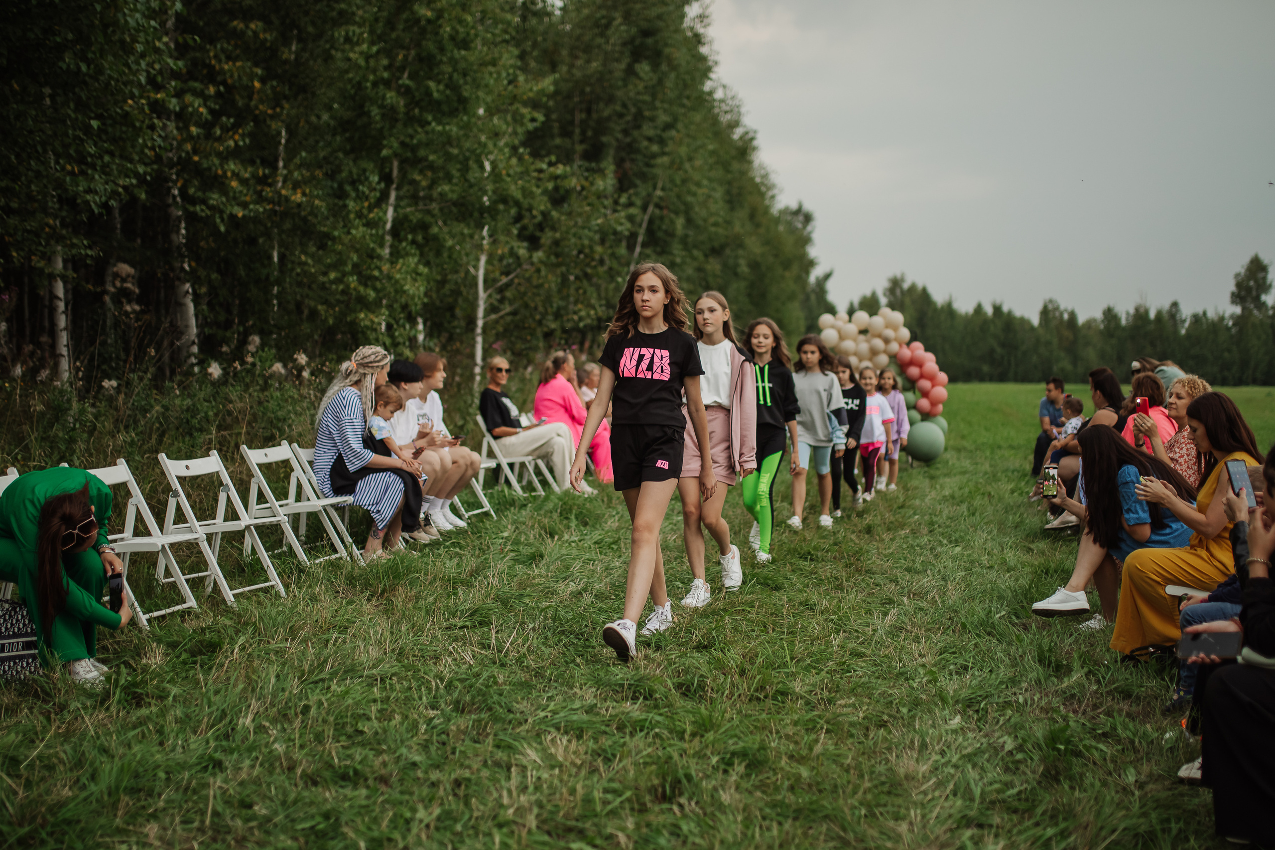 Показ Summer Fashion Day. Семейный и свадебный фотограф в Томске Марилова Ольга