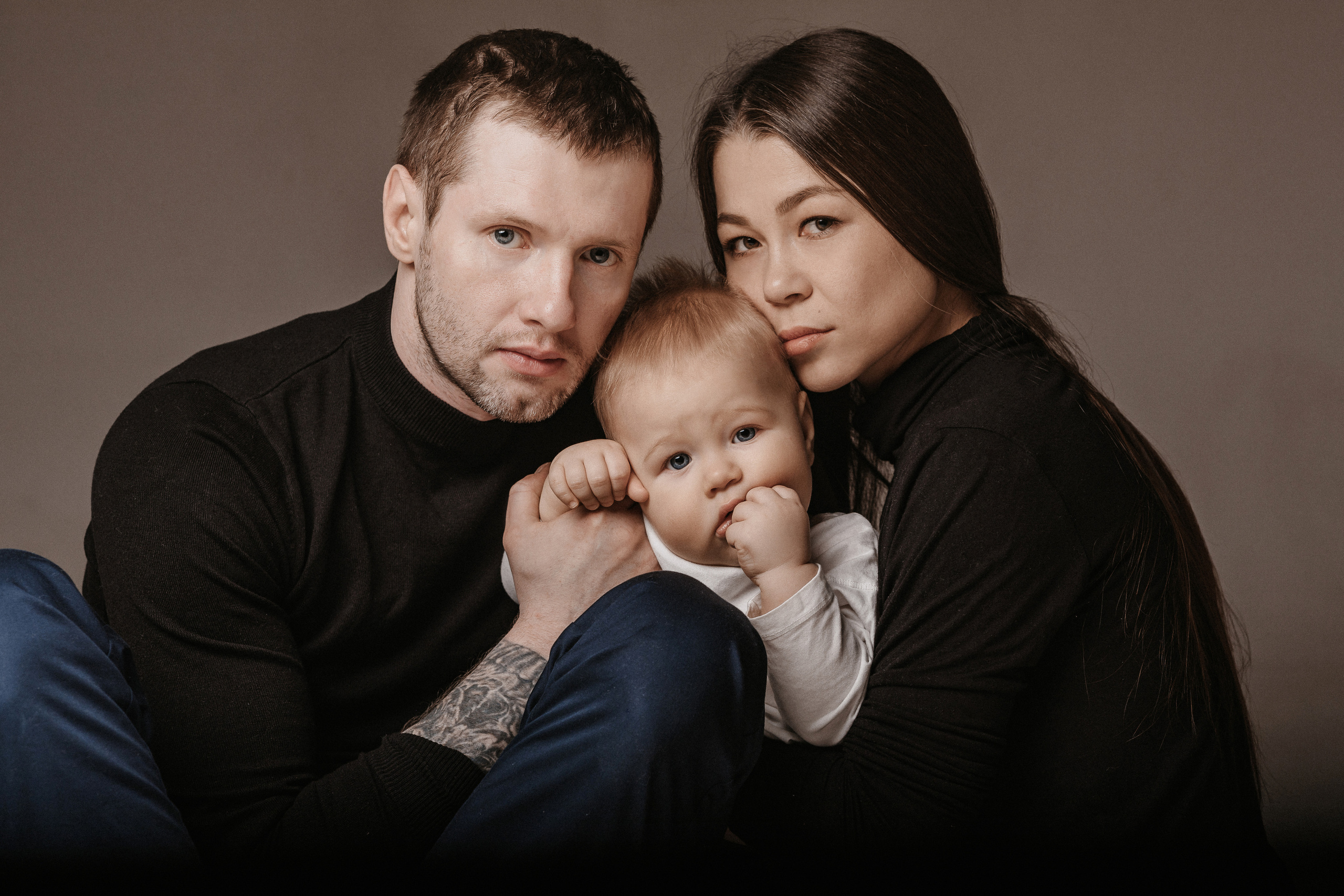 Семейная в студии. Семейный и свадебный фотограф в Томске Марилова Ольга