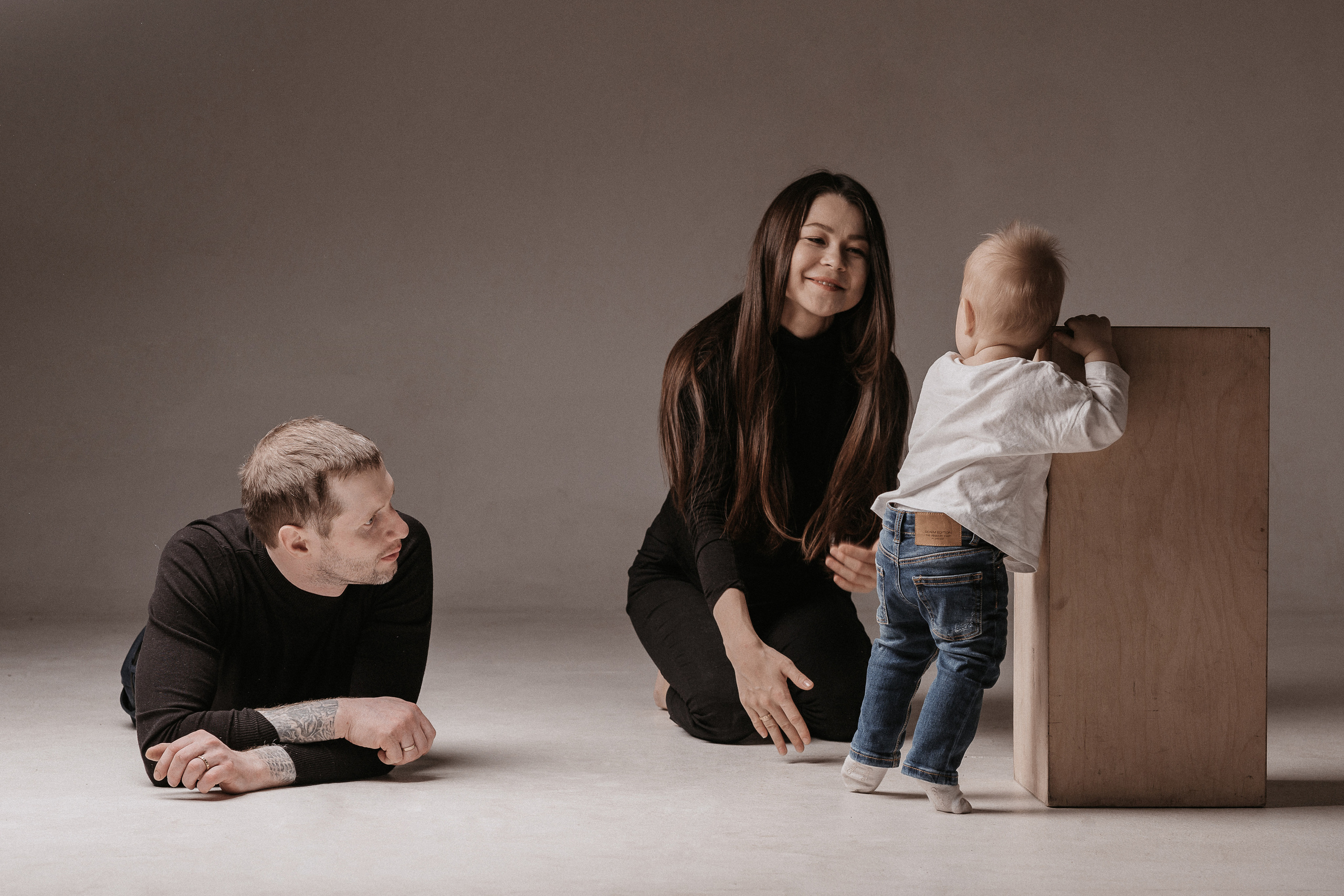 Семейная в студии. Семейный и свадебный фотограф в Томске Марилова Ольга