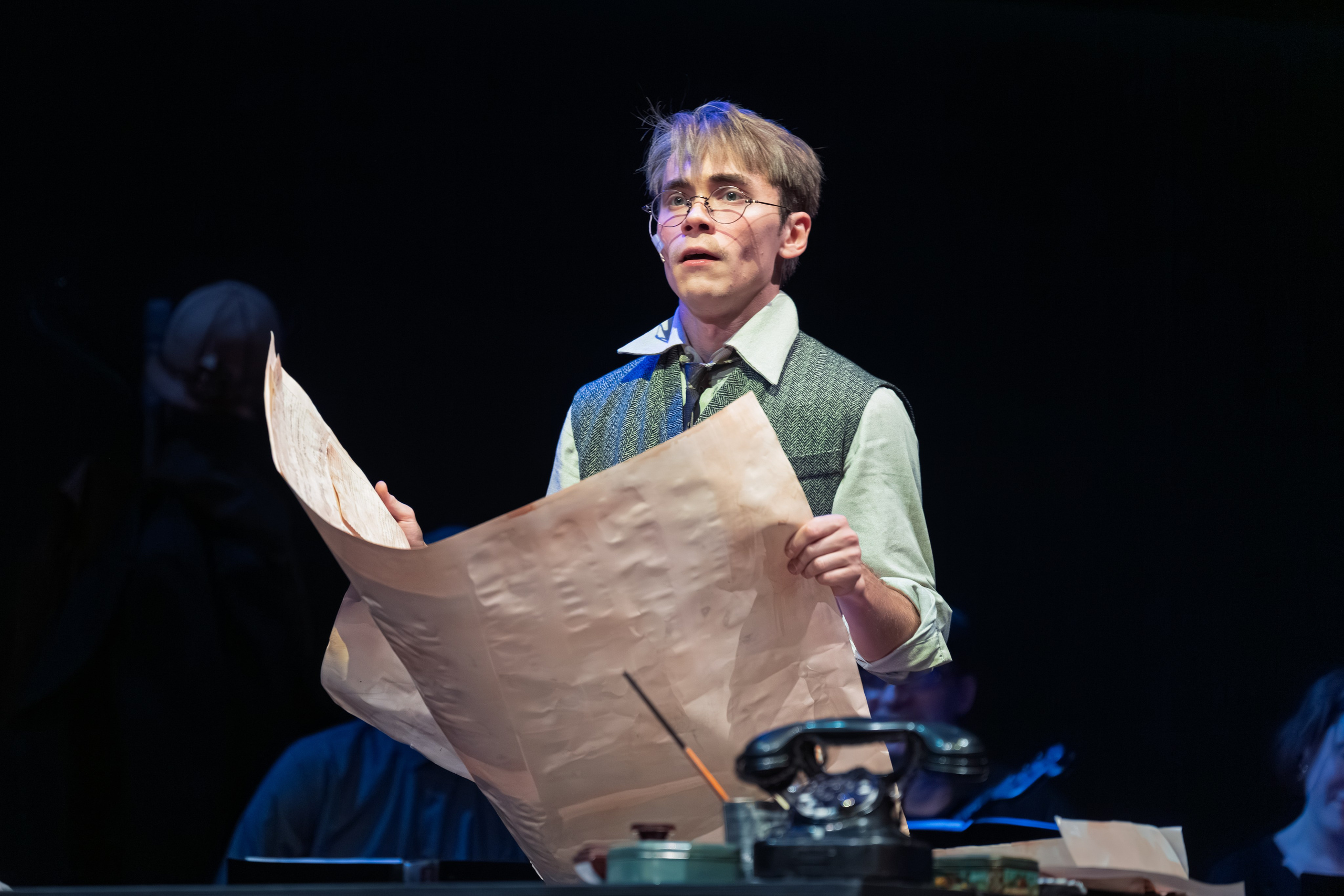 Театр Терезы Дуровой: Кто Есенин?. Сайт фотографа Сергея Абрамова