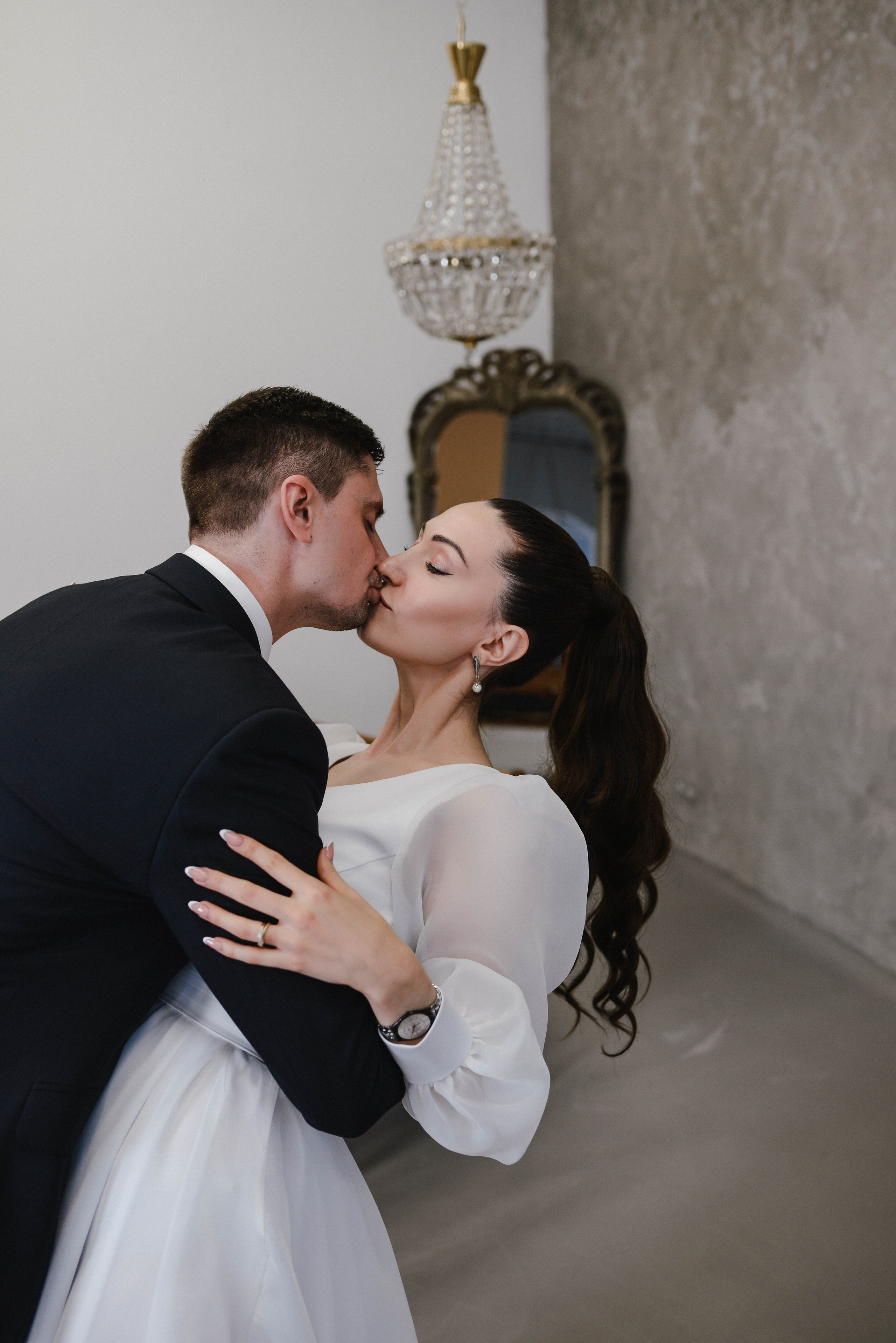 Свадебная в фотостудии. Фотограф Ярута Оксана / Ростов-на-Дону