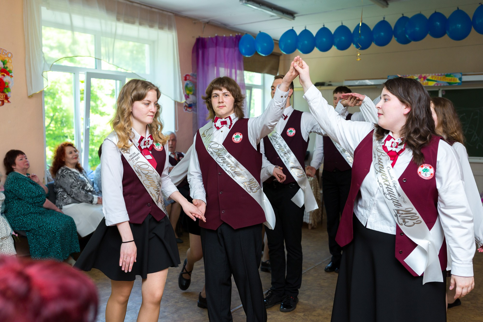 Выпускной в частной школе. Андрей Кровлин — фотограф в Славянке