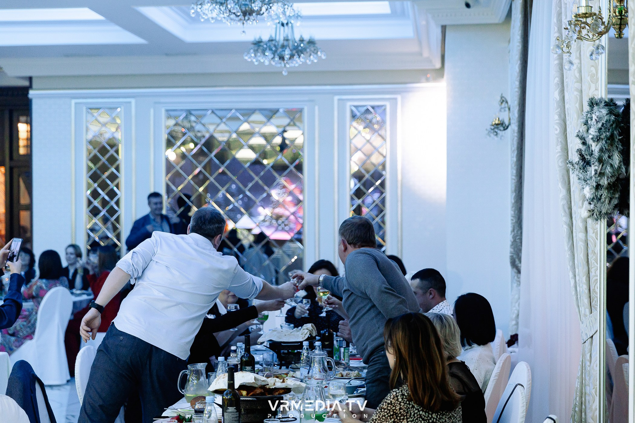 Новогодний вечер в ресторане «Лазурный Берег»