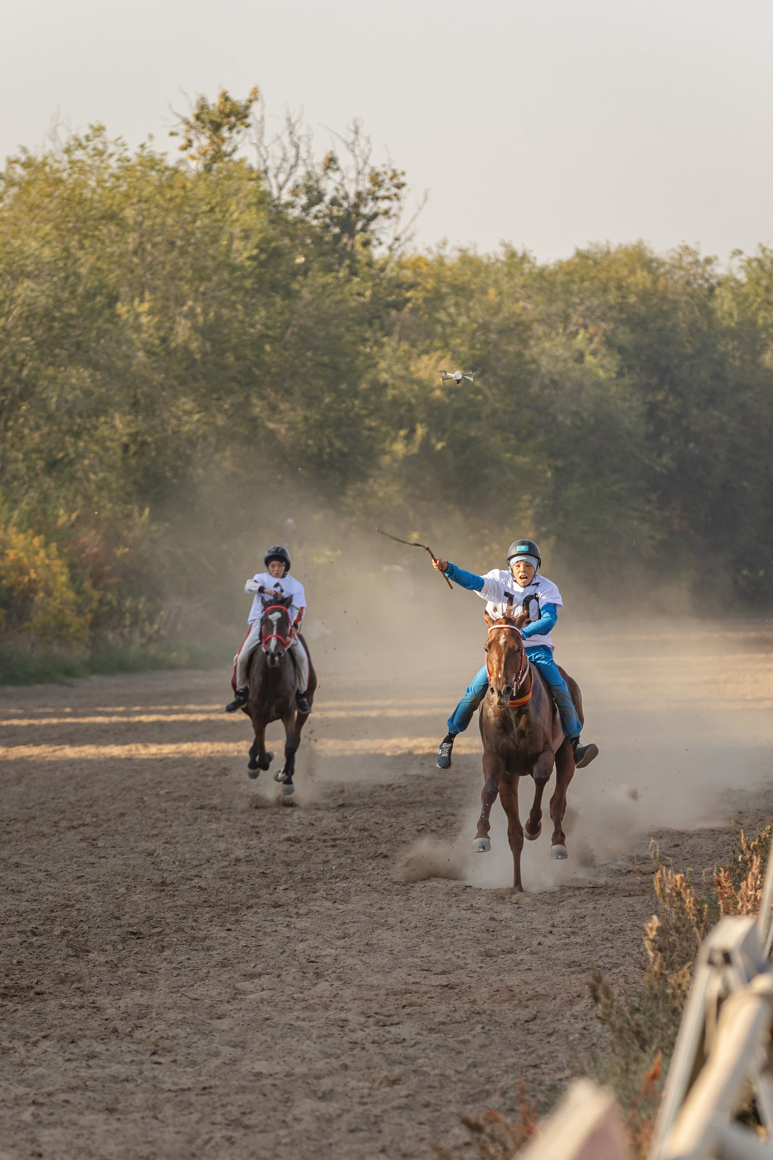 Фоторепортаж финал Казахстана по байге 2025 — конные забеги. Коммерческий и репортажный фотограф в Алматы — Jora Abramov