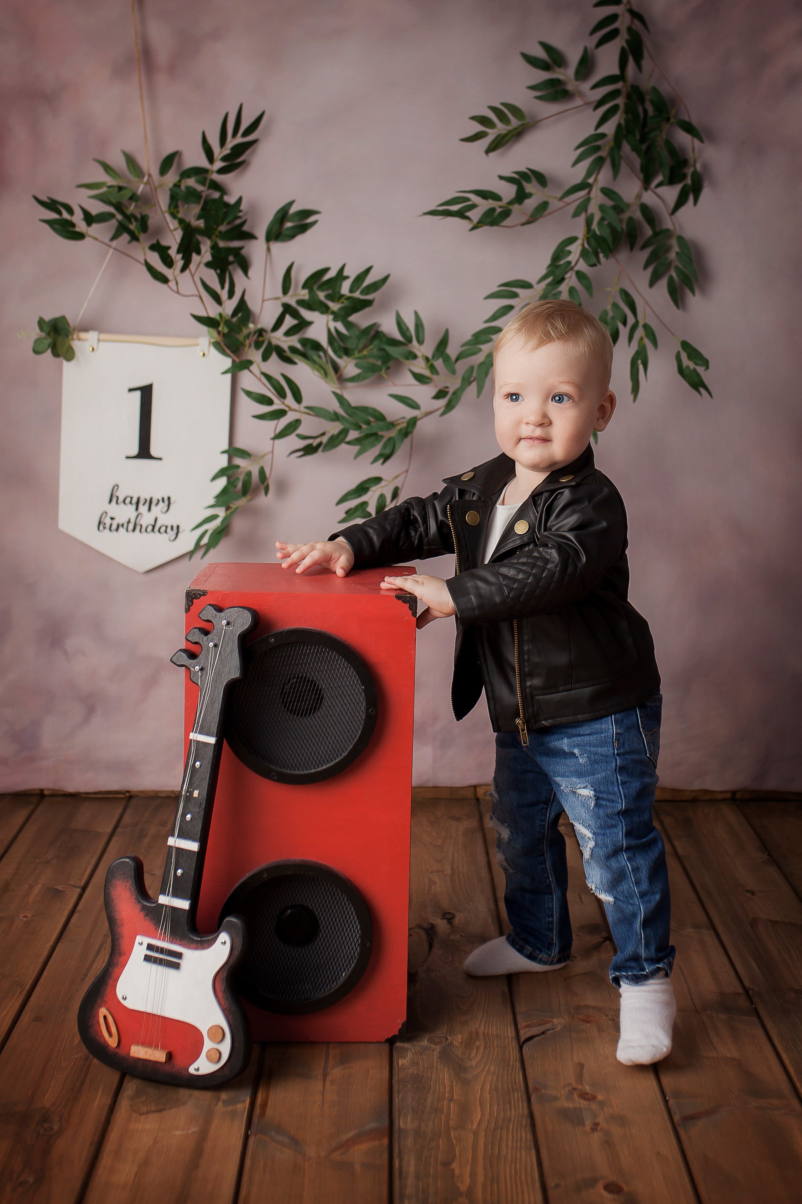 Максим, 1 годик. Фотограф новорожденных в Новокузнецке Анна Горошникова