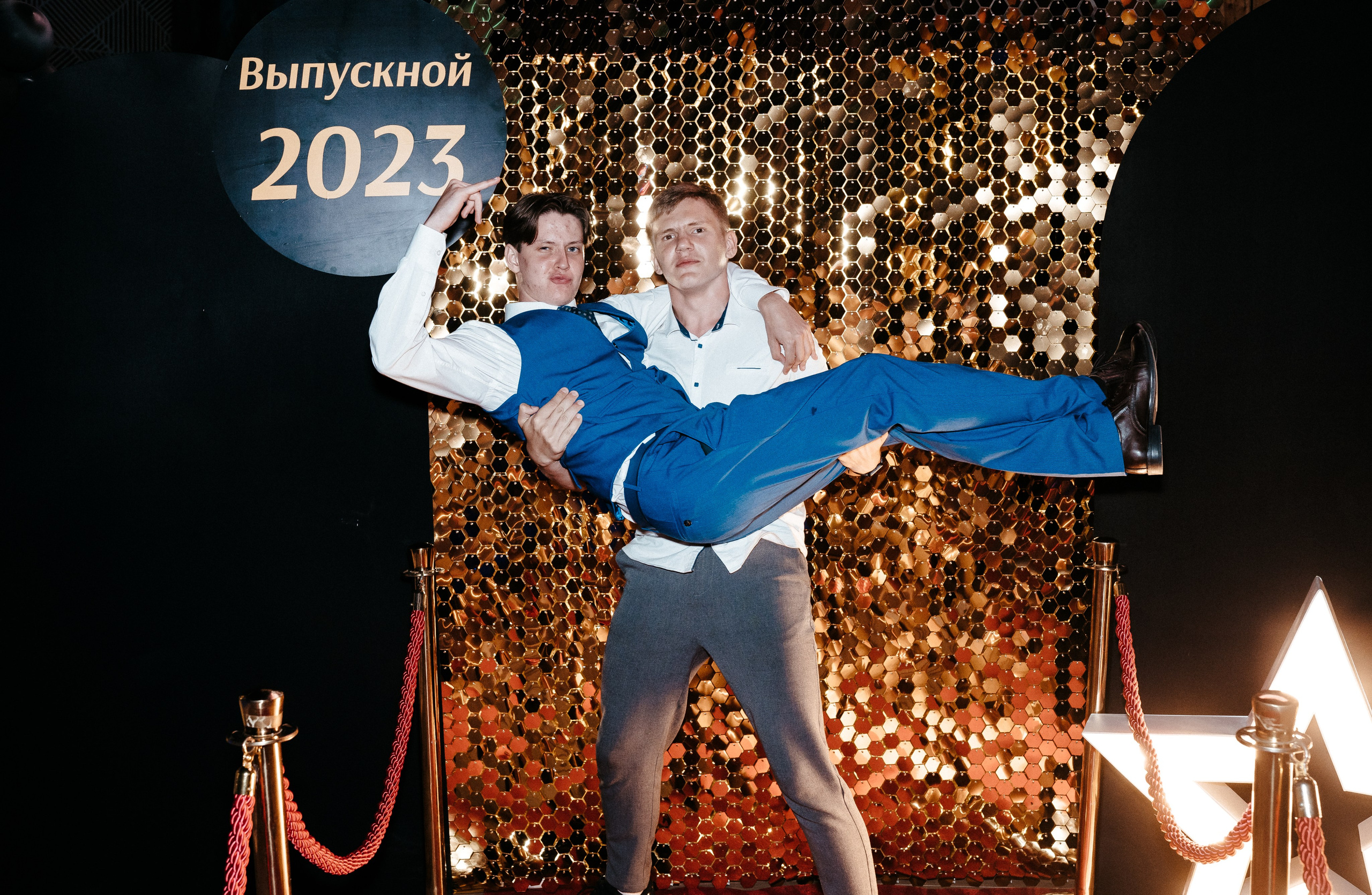 Выпускной «Ribiza». Свадебный фотограф в Симферополе