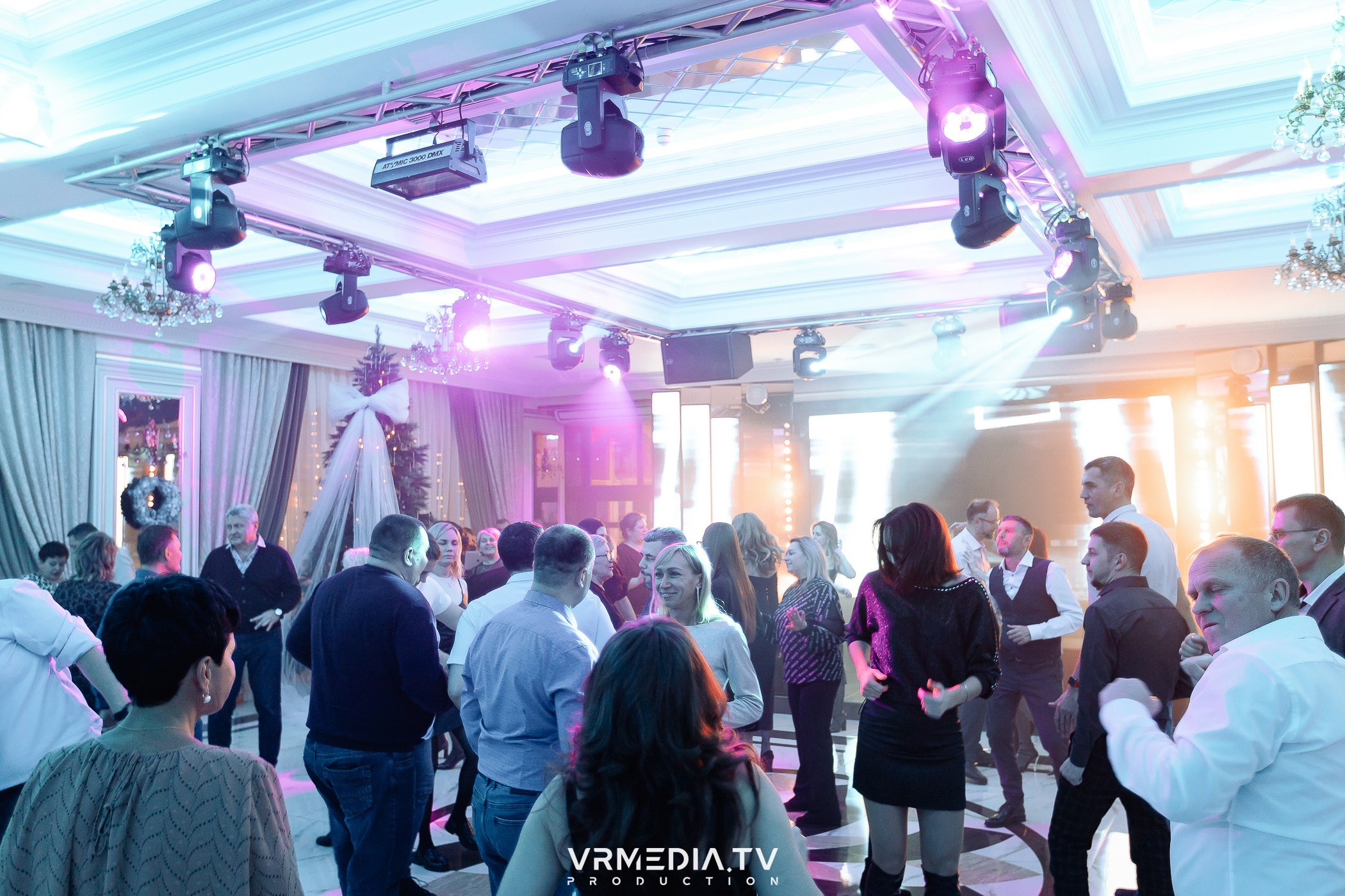 Новогодний вечер в ресторане «Лазурный Берег»