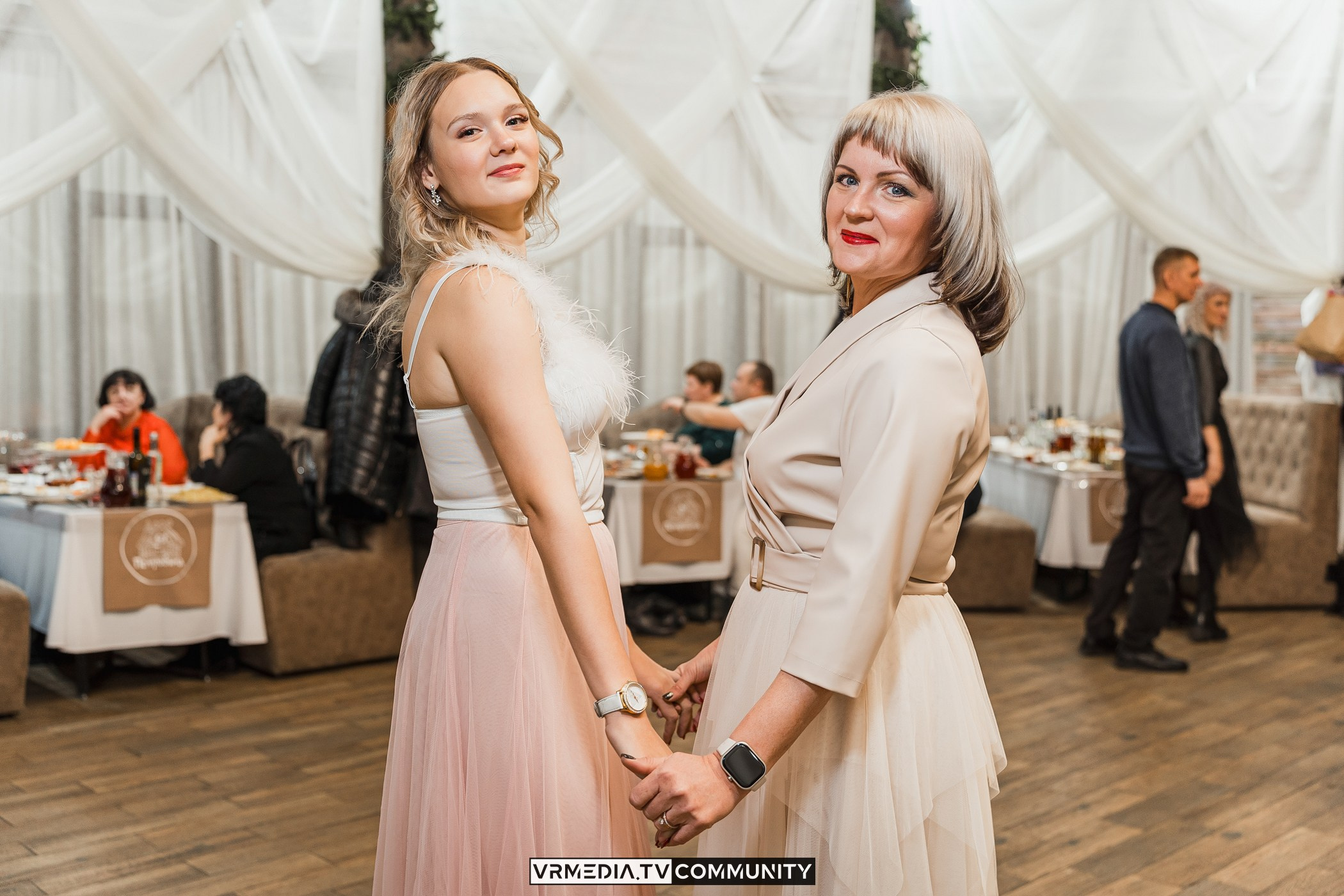 Новогодний вечер у «Петровича»