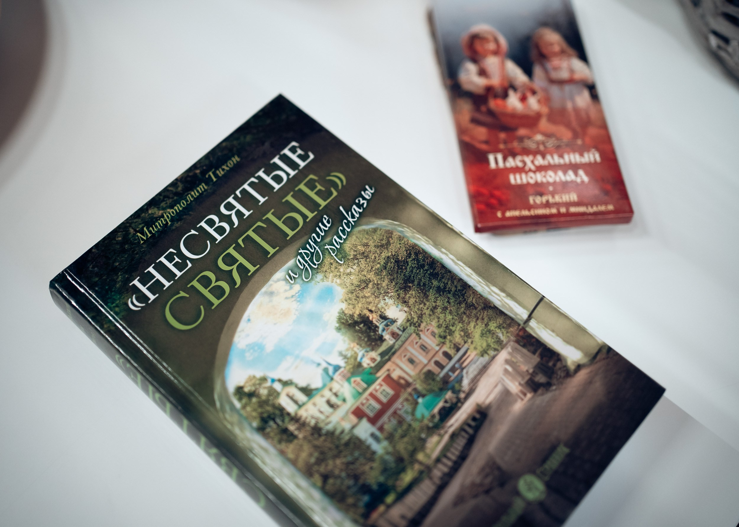 Пасхальный день христианки на Святой земле Крыма, Херсонес Севастополь. Церковный фотограф Севастополь