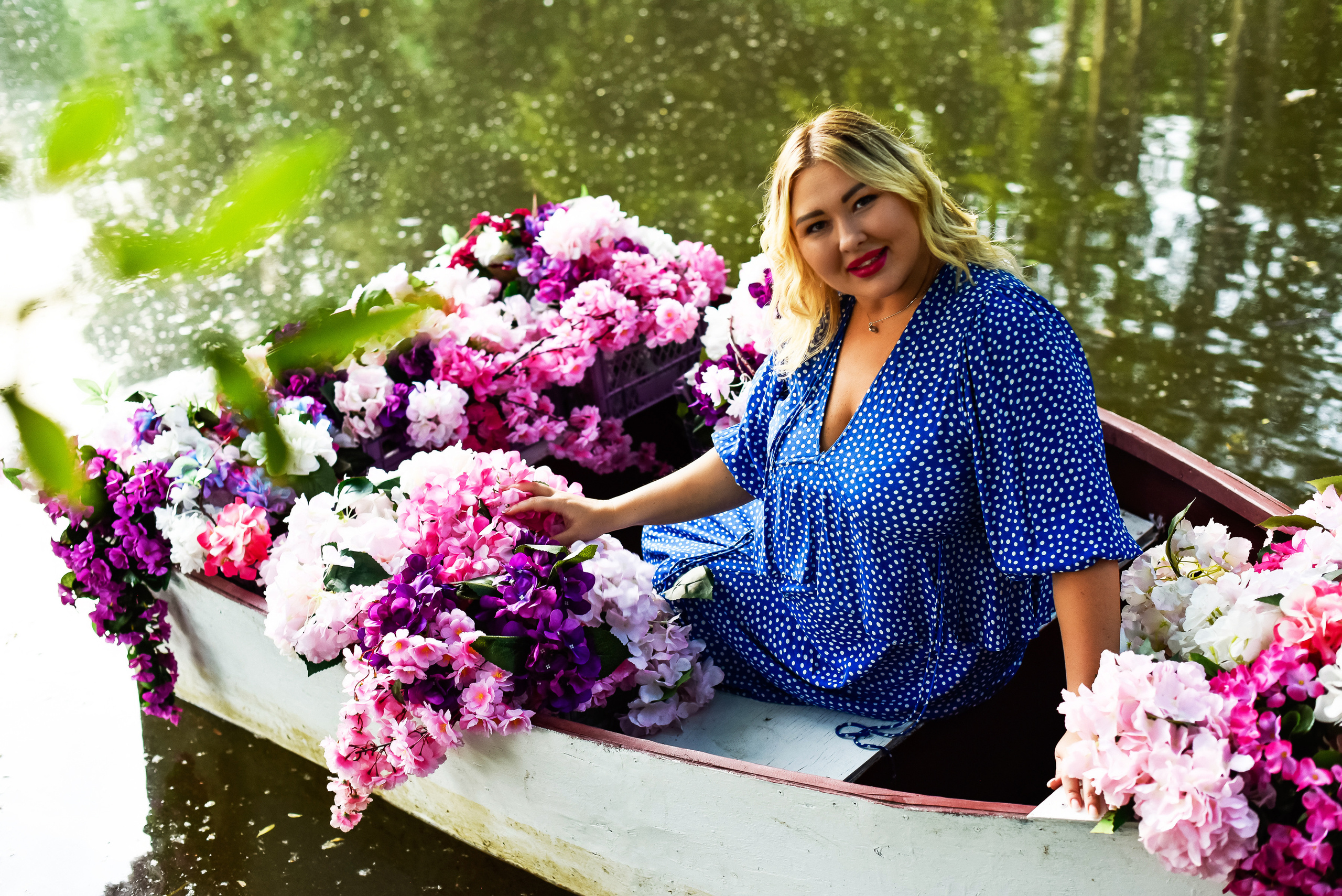 Фотосессия с лодкой Оля