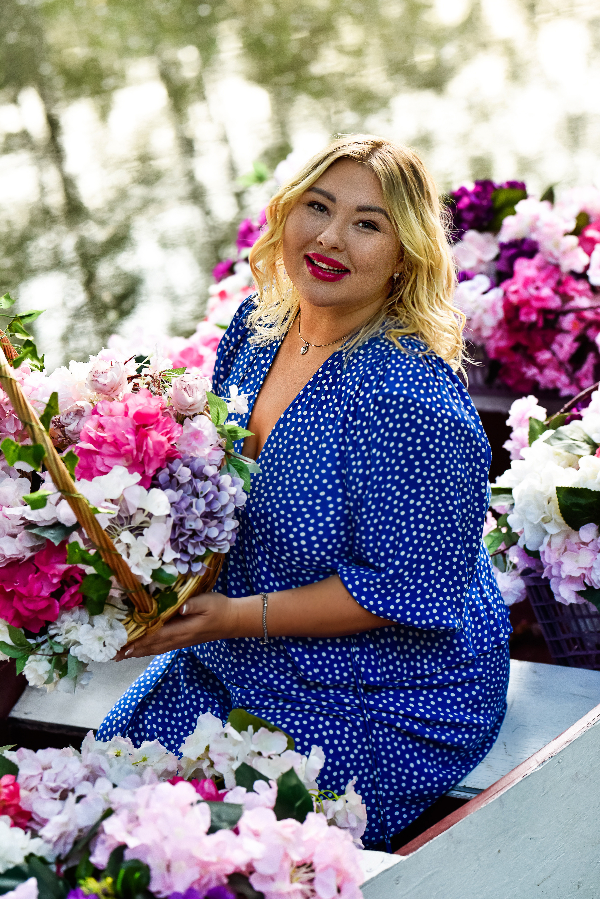 Фотосессия с лодкой Оля