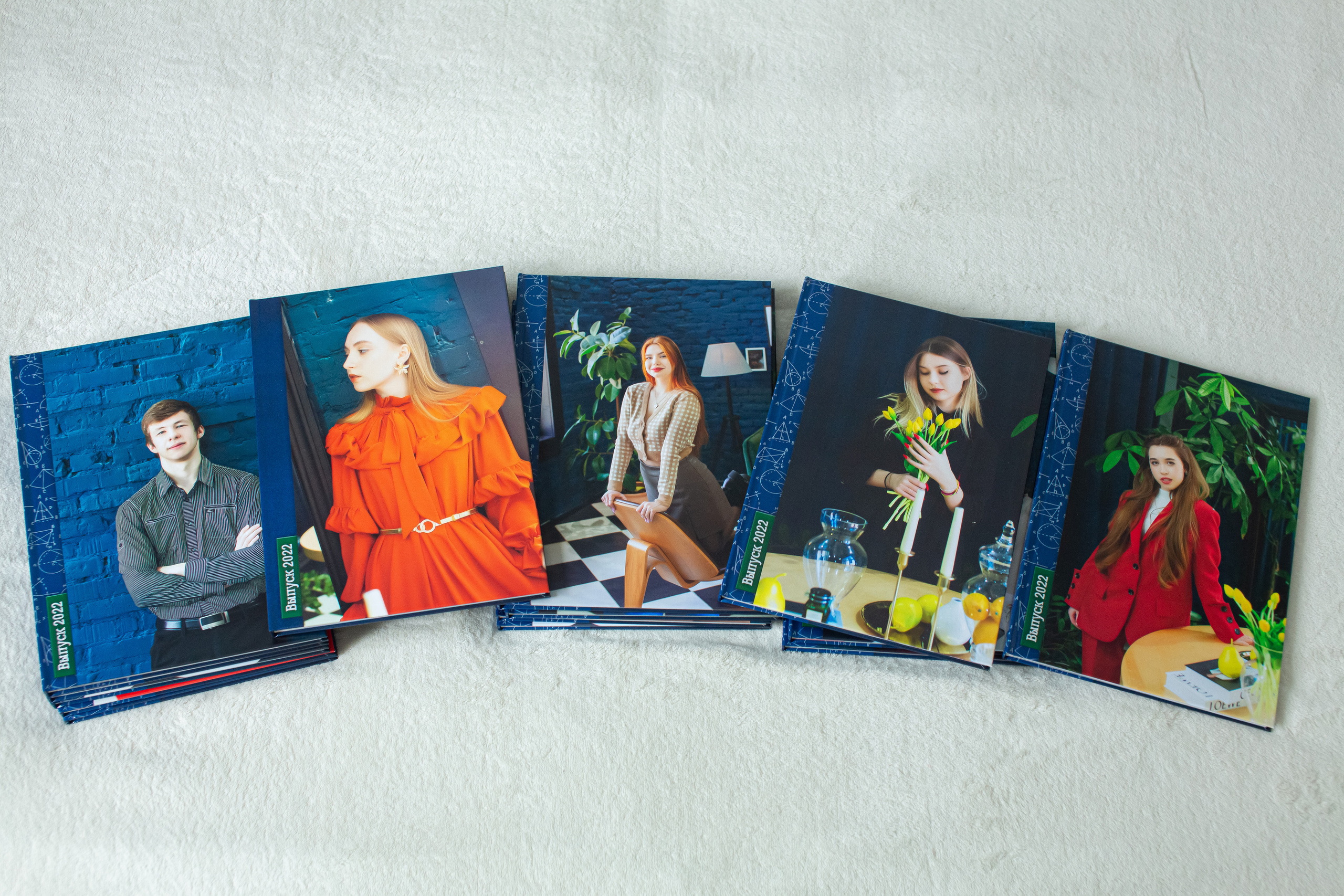 Выпускные фотоальбомы. Cherkasovpro.ru