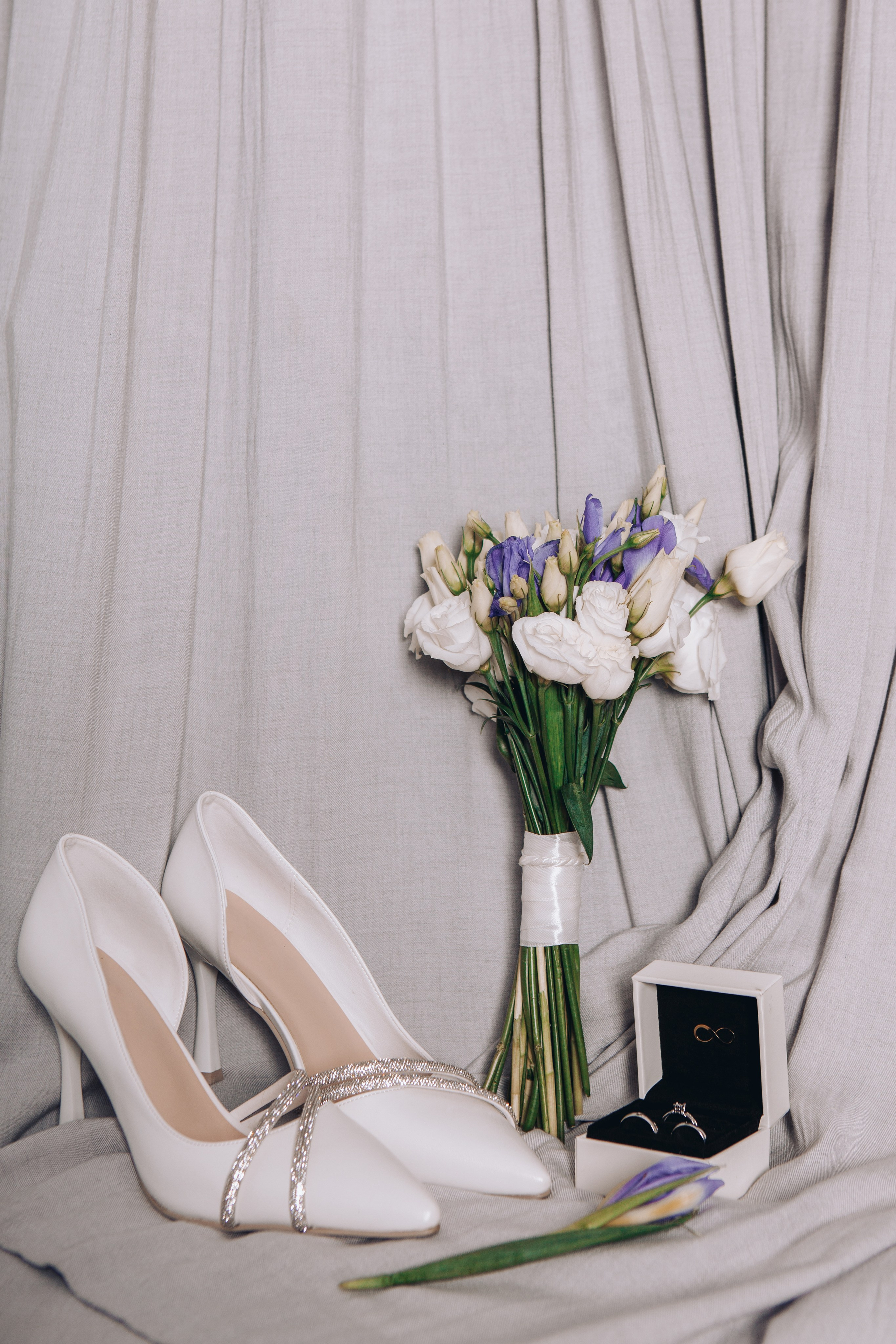 Фотосессия жениха и невесты в шипиловском загсе. Фотограф Ольга Ефремова