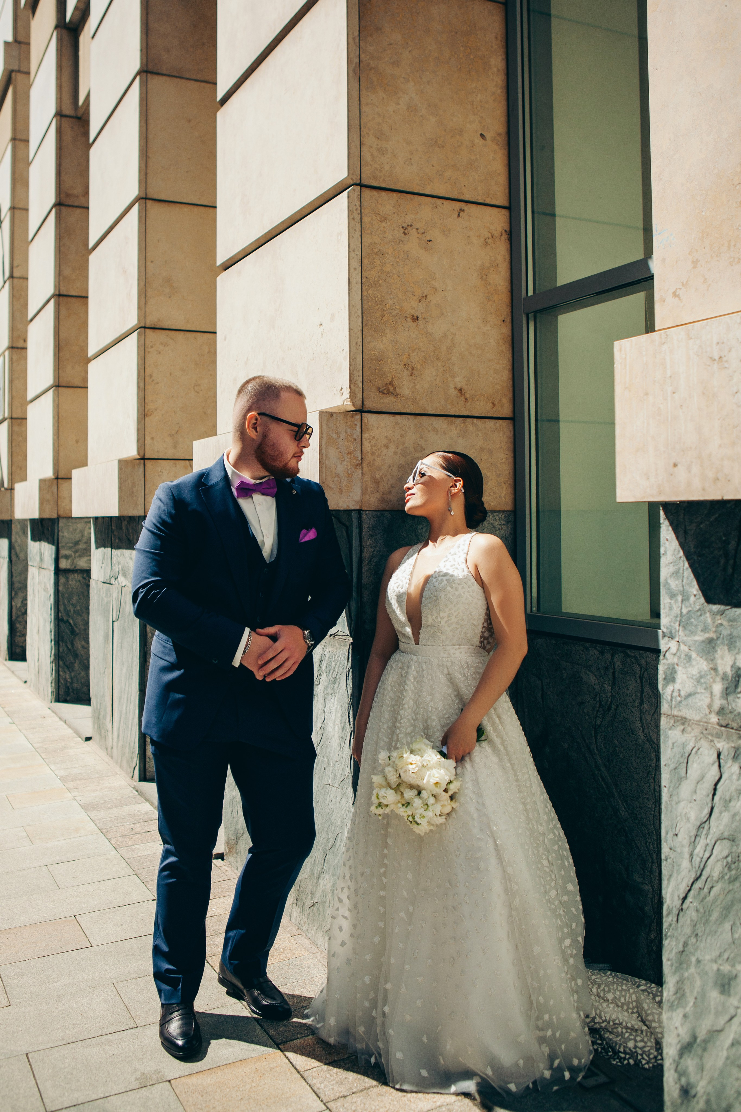 Свадебная фотосессия в отеле hartwell hotel и на патриарших прудах. Фотограф Ольга Ефремова