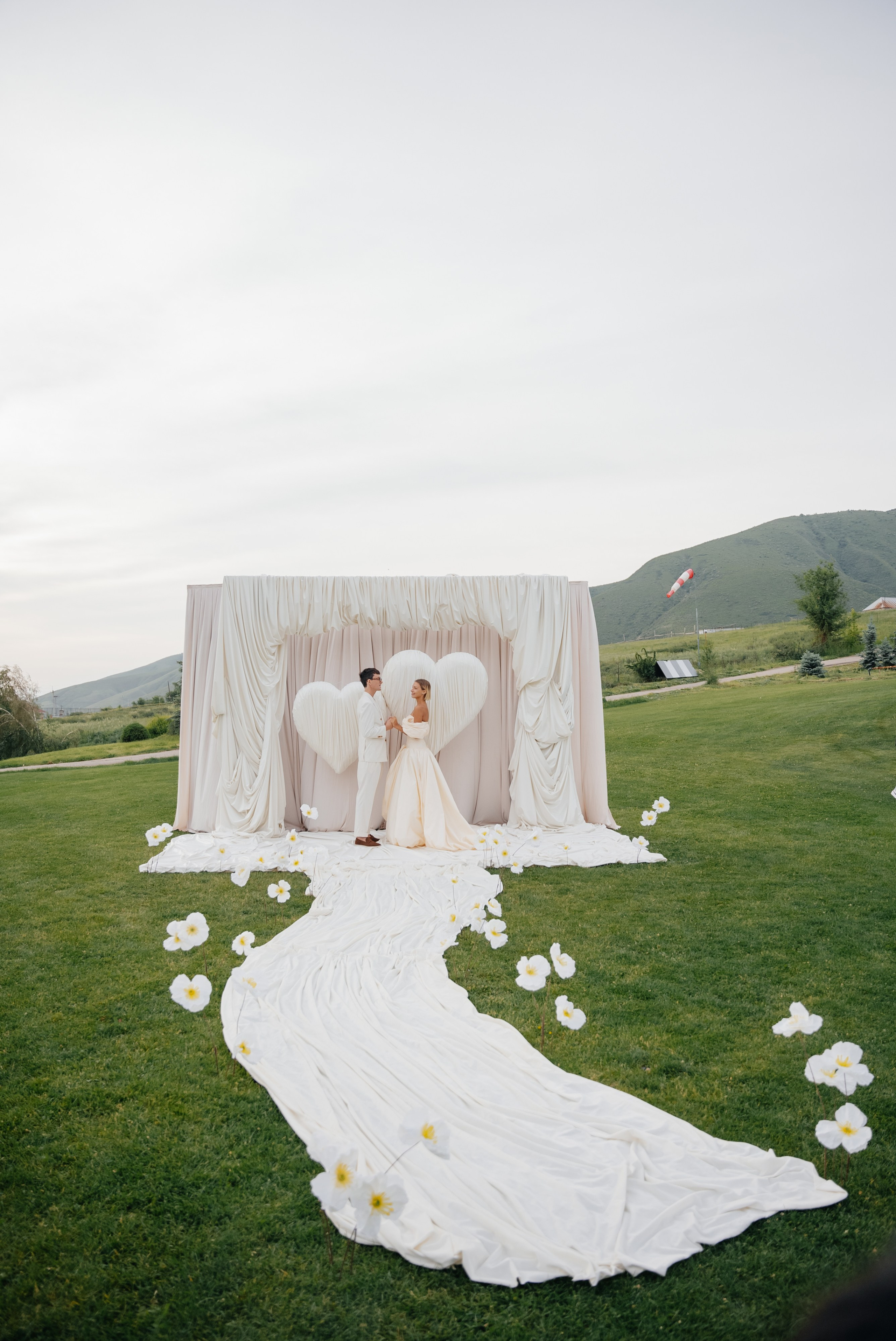 WEDDING. Akkanatart.kz