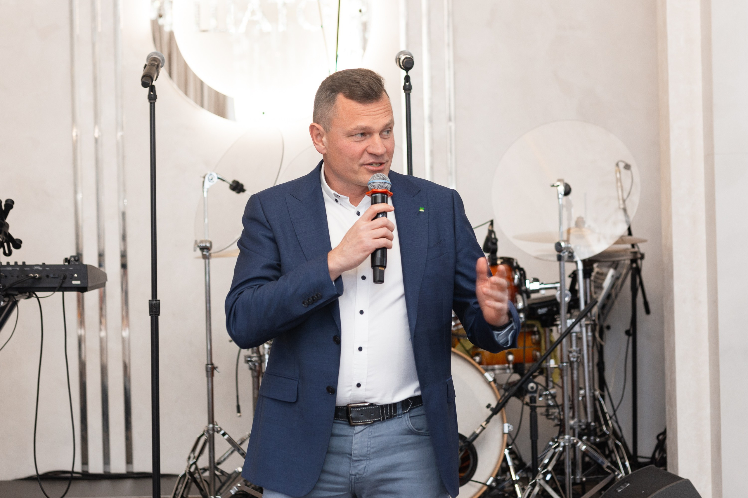 Новогодние корпоративы