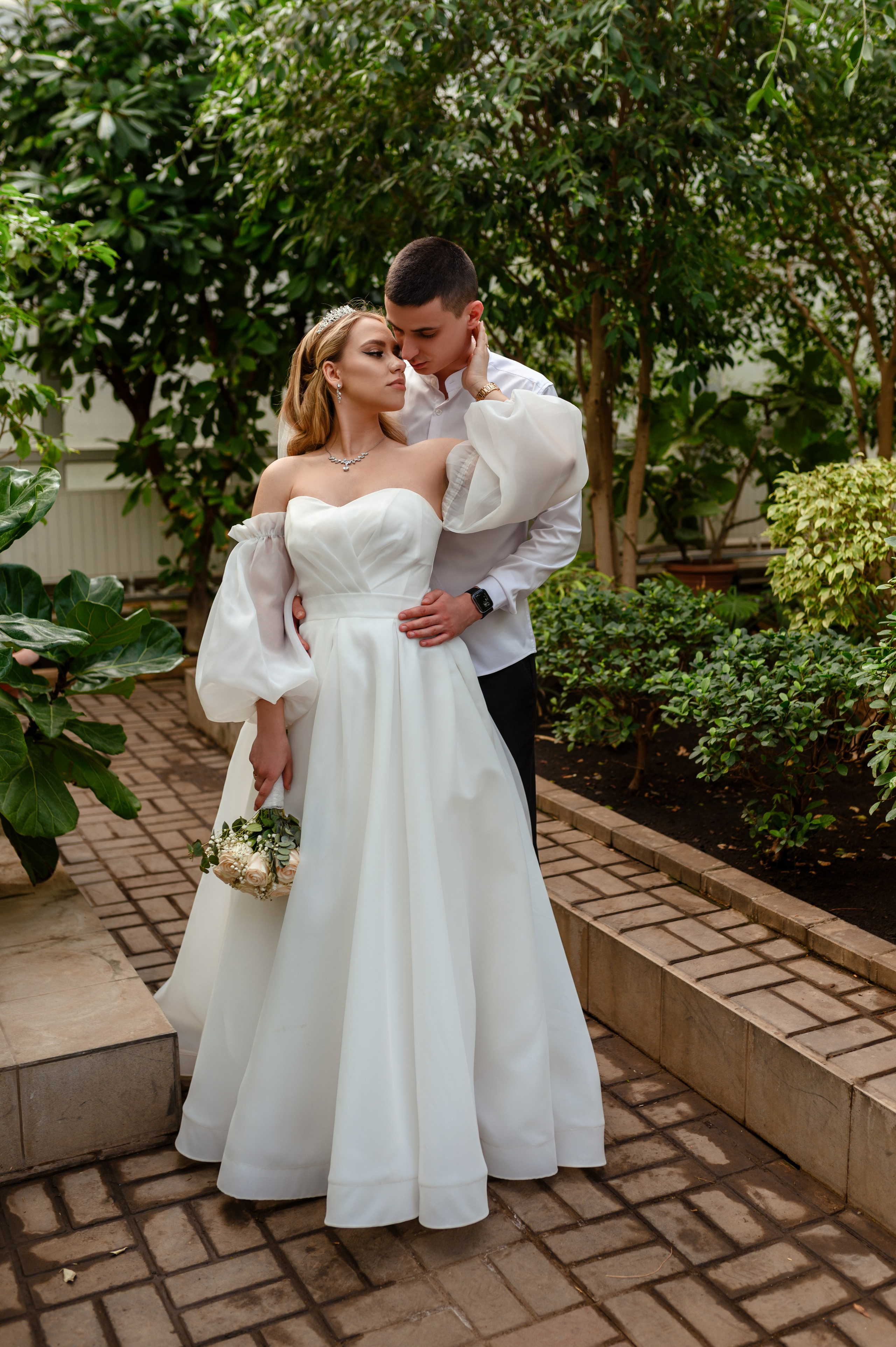 Свадебная фотосессия в фотостудии Аврора зал Эклипс. Семейный и свадебный фотограф в Донецке и Макеевке Дяченко Наталья