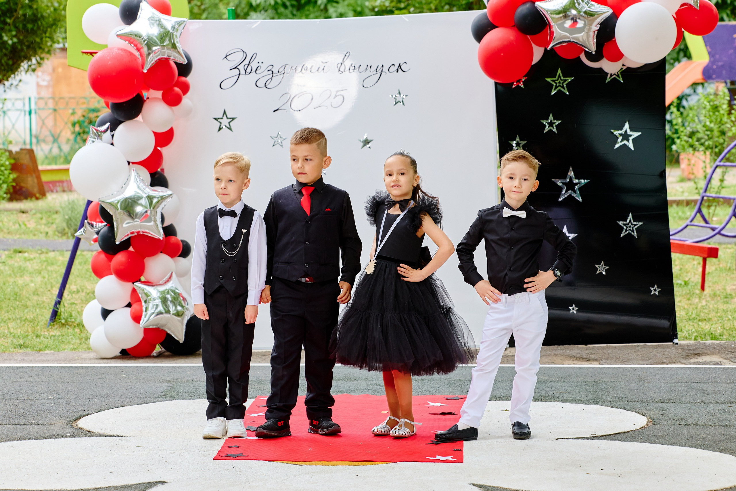 Выпускной 45 сад. Фотограф Выпускные альбомы Таганрог Сергей Коробченко