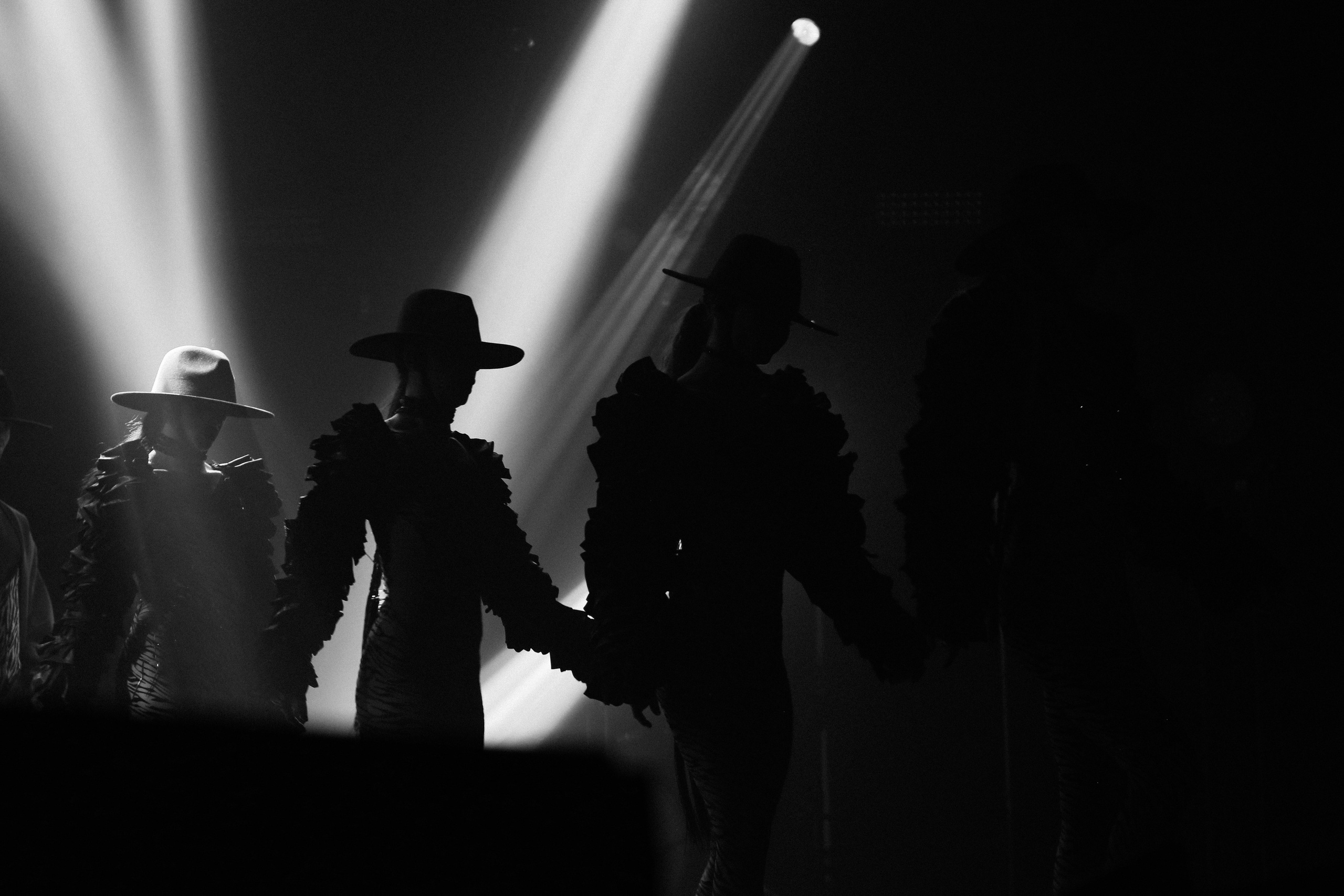 ANNA ASTI. Профессиональный фотограф в Новосибирске Белоновский Павел