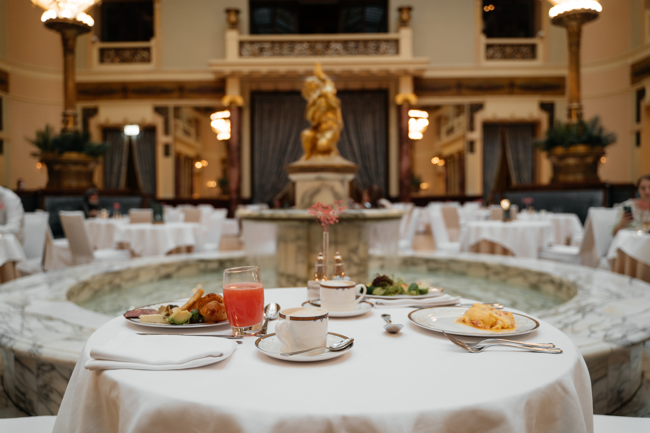 Metropol Wedding. Valeria Coconova Photographer Italy Como Milan