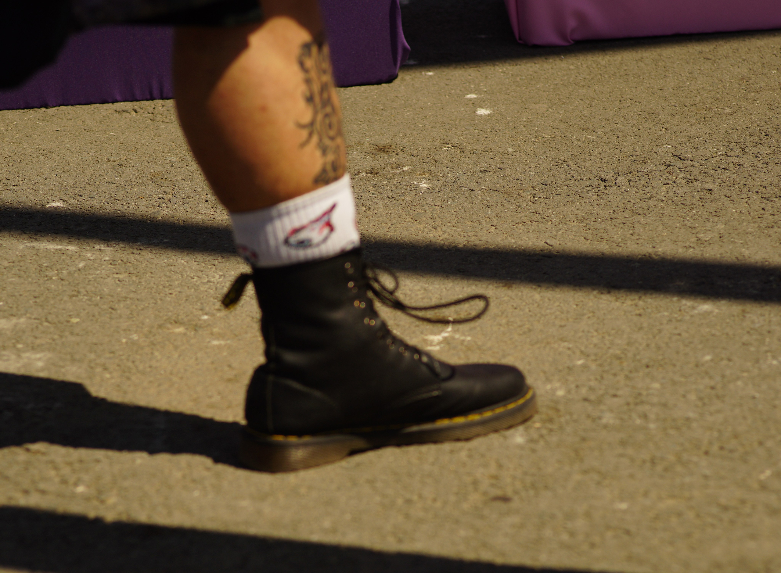 День города тачки и девочки. Фотограф Владивосток (художественный портрет, празднование, торжество, мероприятие, фотопрогулка)