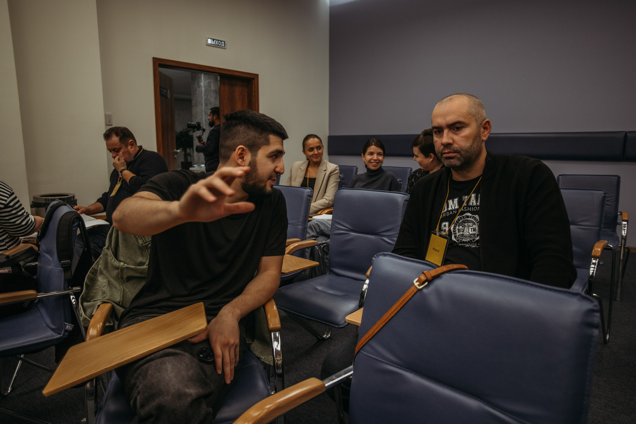 Тренинг по НЛП технологиям Михаила Пелехатого. Венера Гайн. Репортажный фотограф  Тюмень. Обучение фотографии с 0