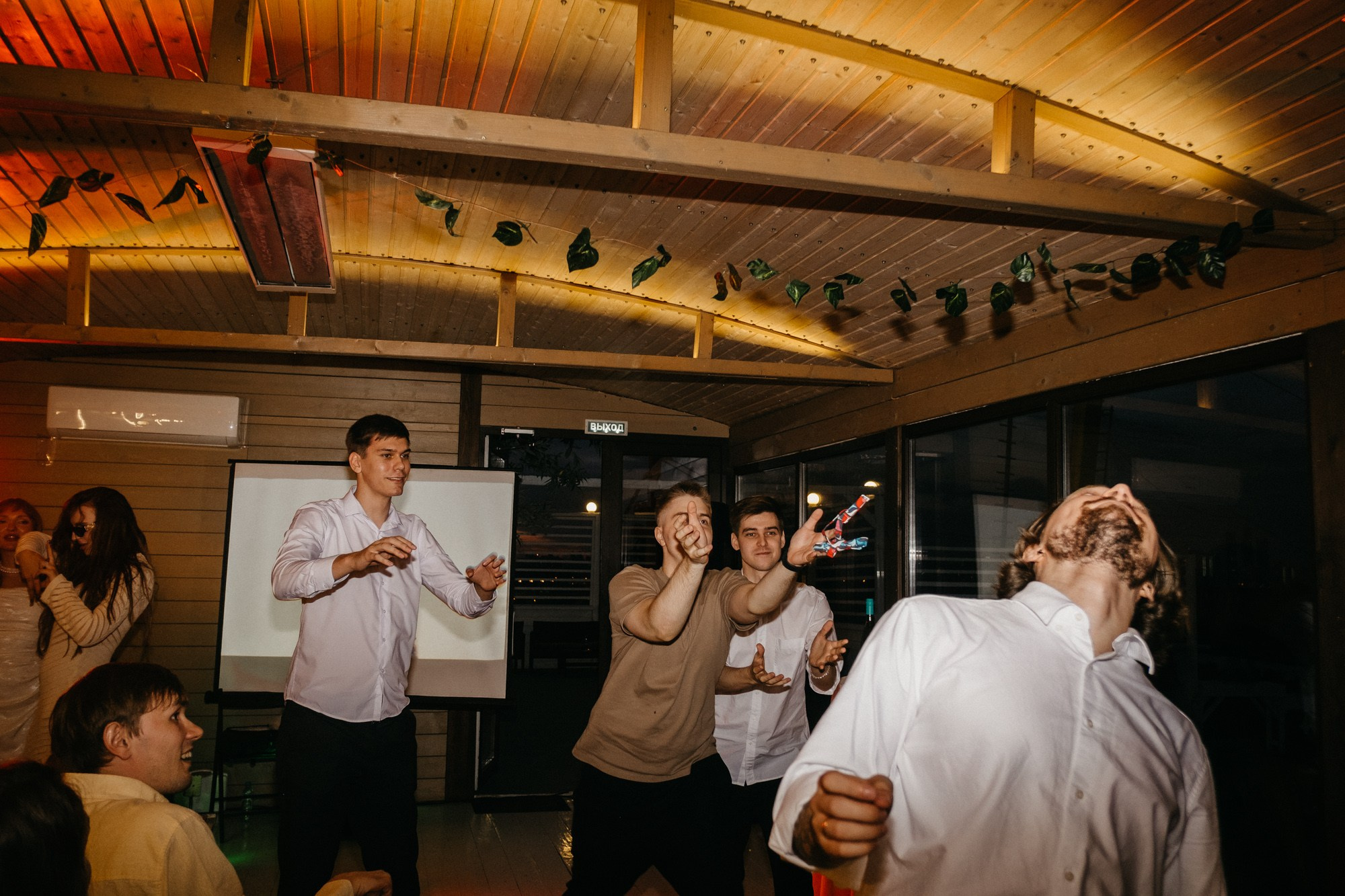 На высоте. Свадебный фотограф Александра Тюлякова