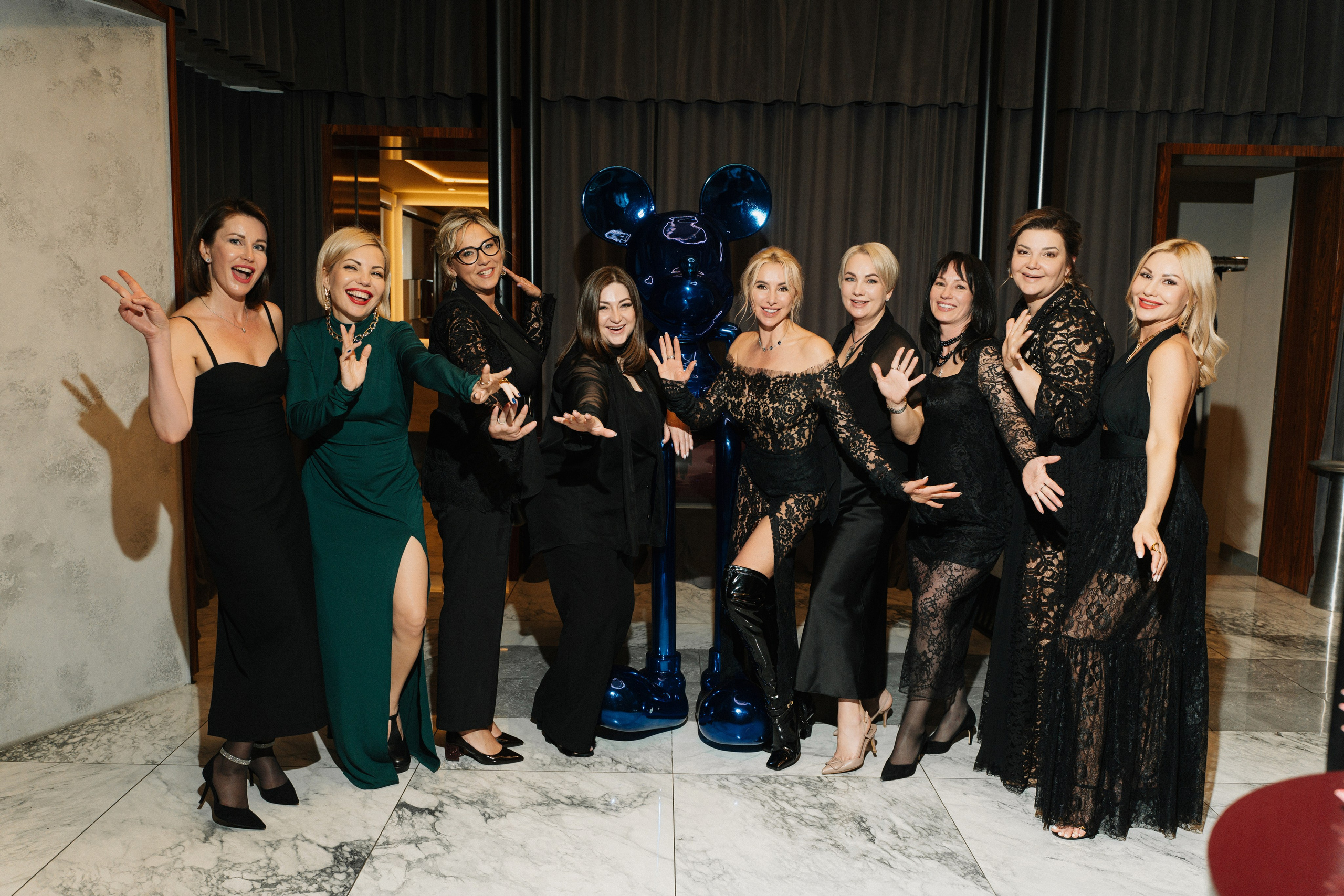 11 мая (суббота). BENUAR Restaurant