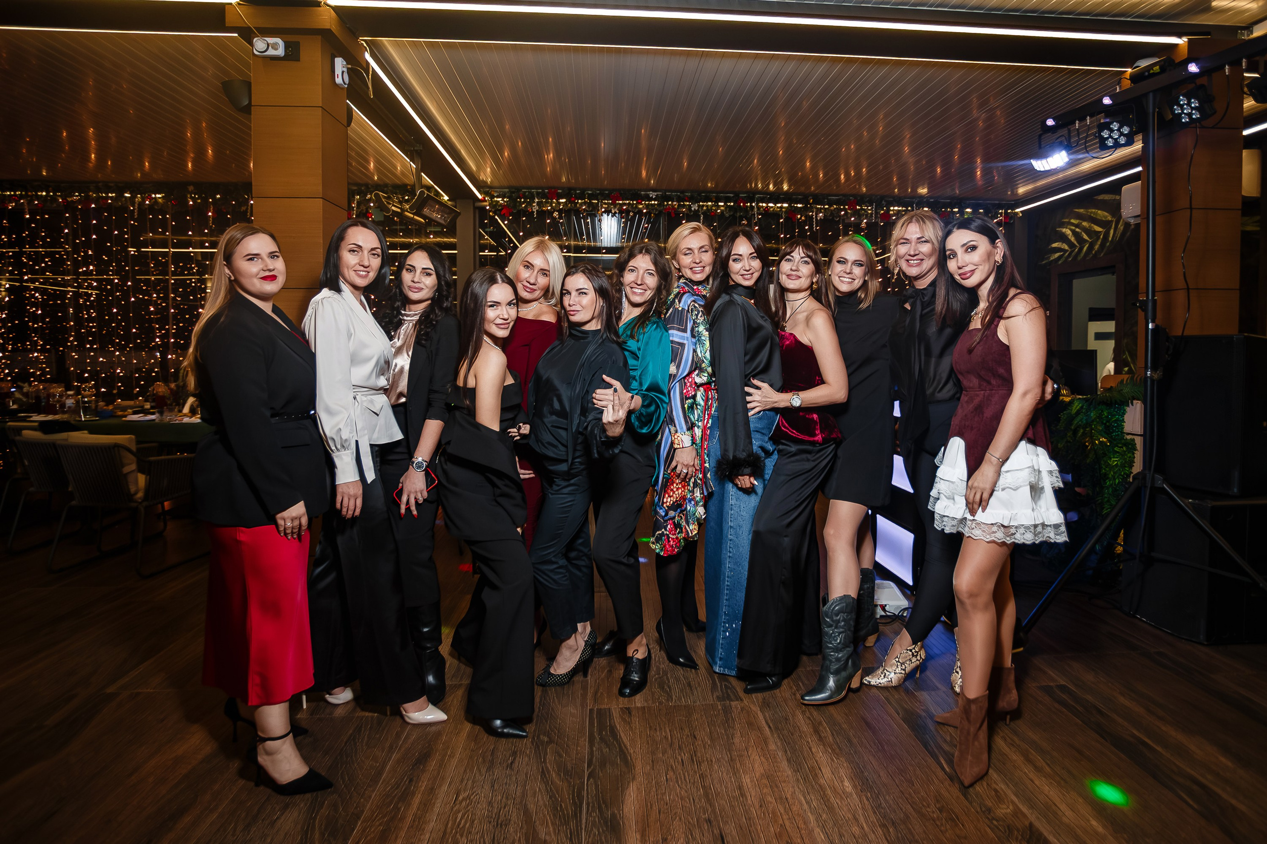 Новогодние корпоративы_Level Rest_Симферополь_20.12.2024. Аминов Руслан | Фотограф