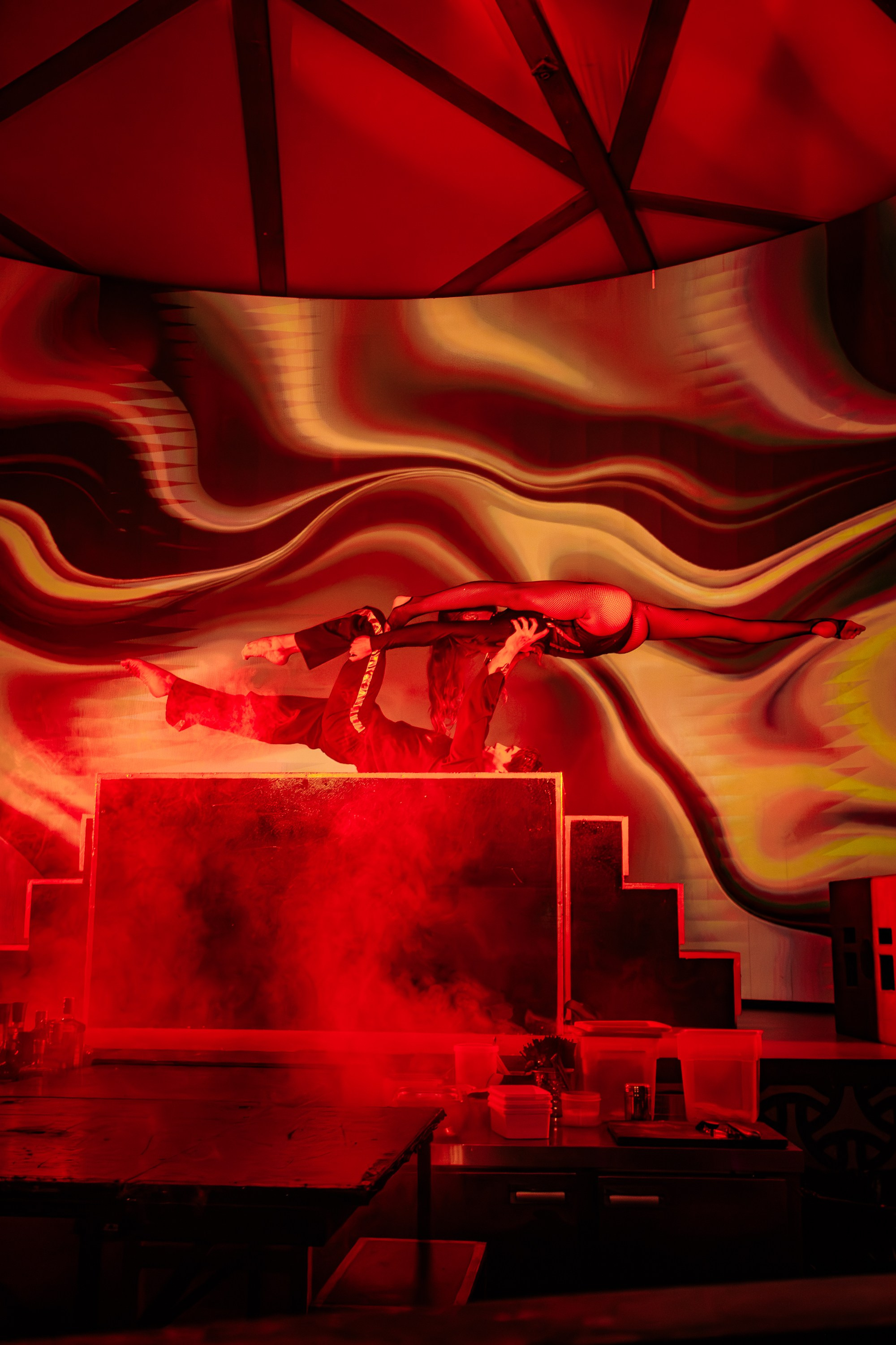 PTIZZA SHOW. Gold & Black in Ptizza Bar_Ялта_6.07.2025. Аминов Руслан | Фотограф