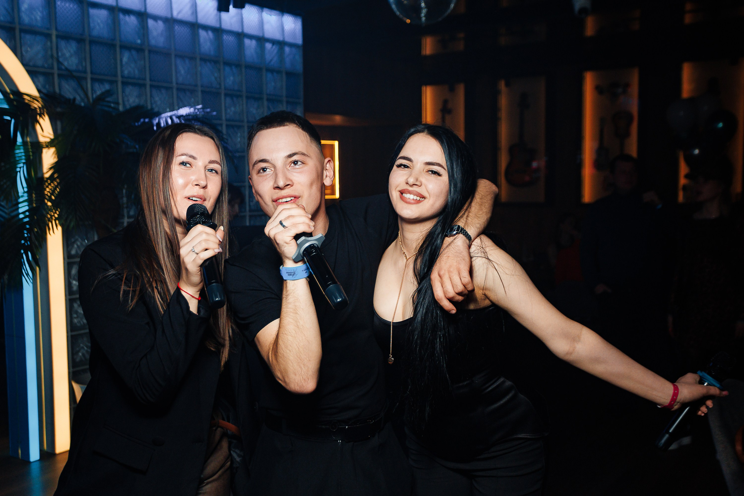 «Gazirovka"_Santa Barbara_Симферополь_12.04.2025. Аминов Руслан | Фотограф