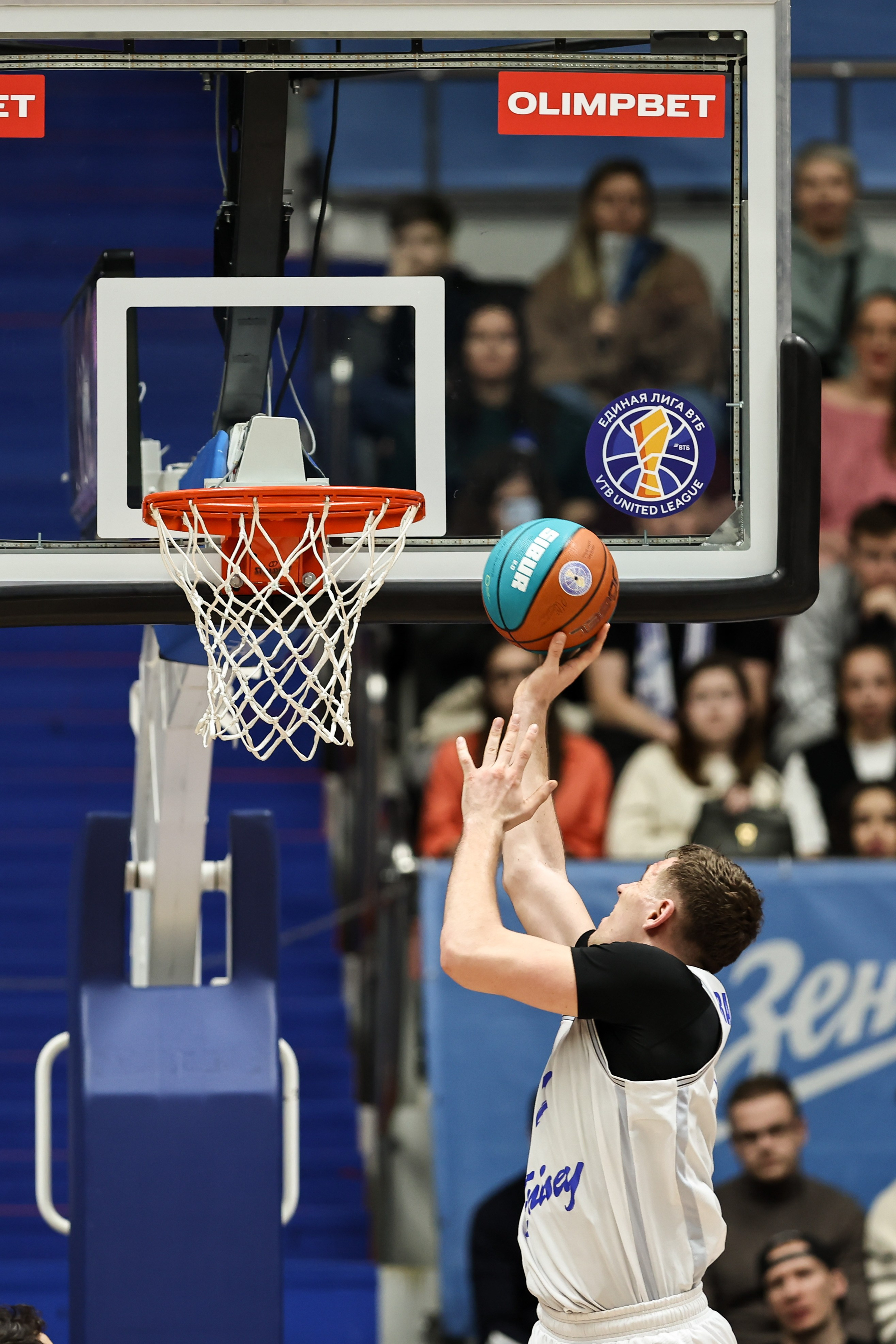 Зенит-Енисей 10.03.2024. Спортивный и репортажный фотограф Антон Тереханов