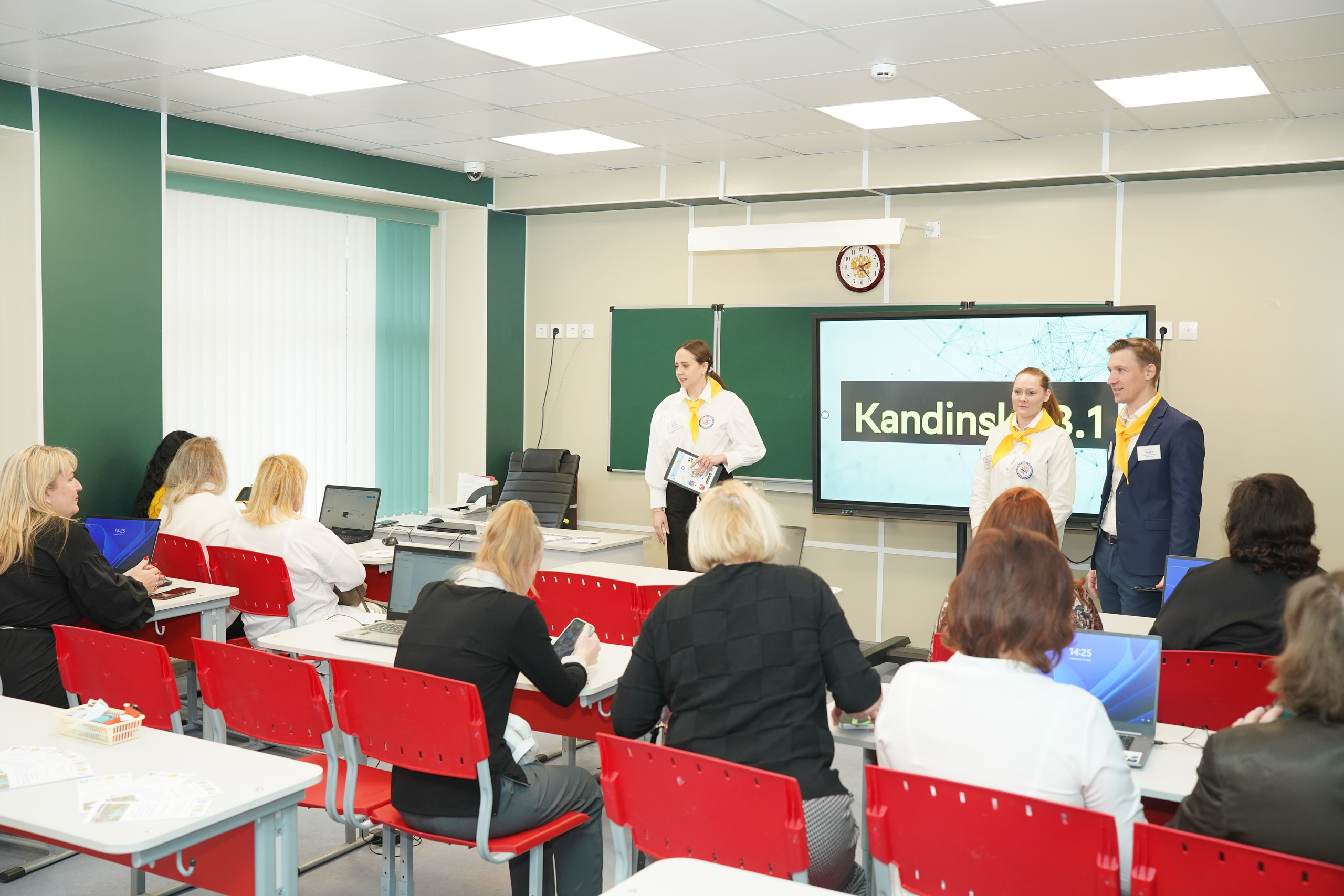 Мероприятие. MEMENTO.Выпускные альбомы, школьные, юбилейные и другие книги. Ростов-на-Дону