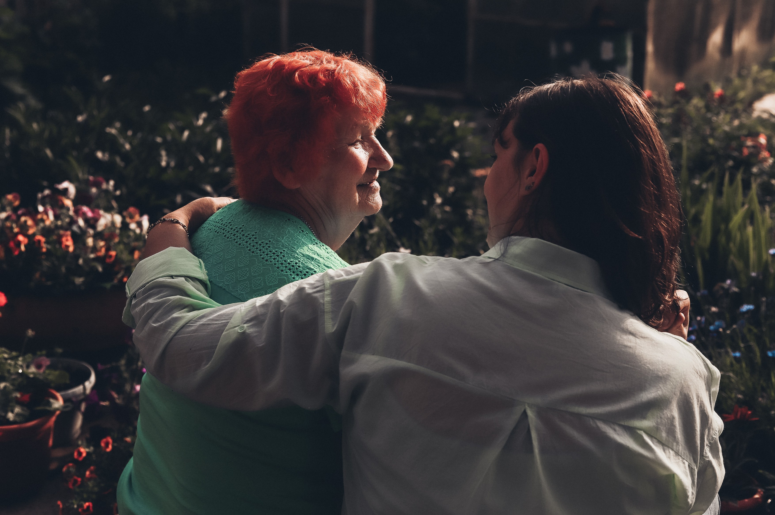 Семейная фотосессия - Алена и ее бабушка. Семейный и женский фотограф Кемерово Мария Степ