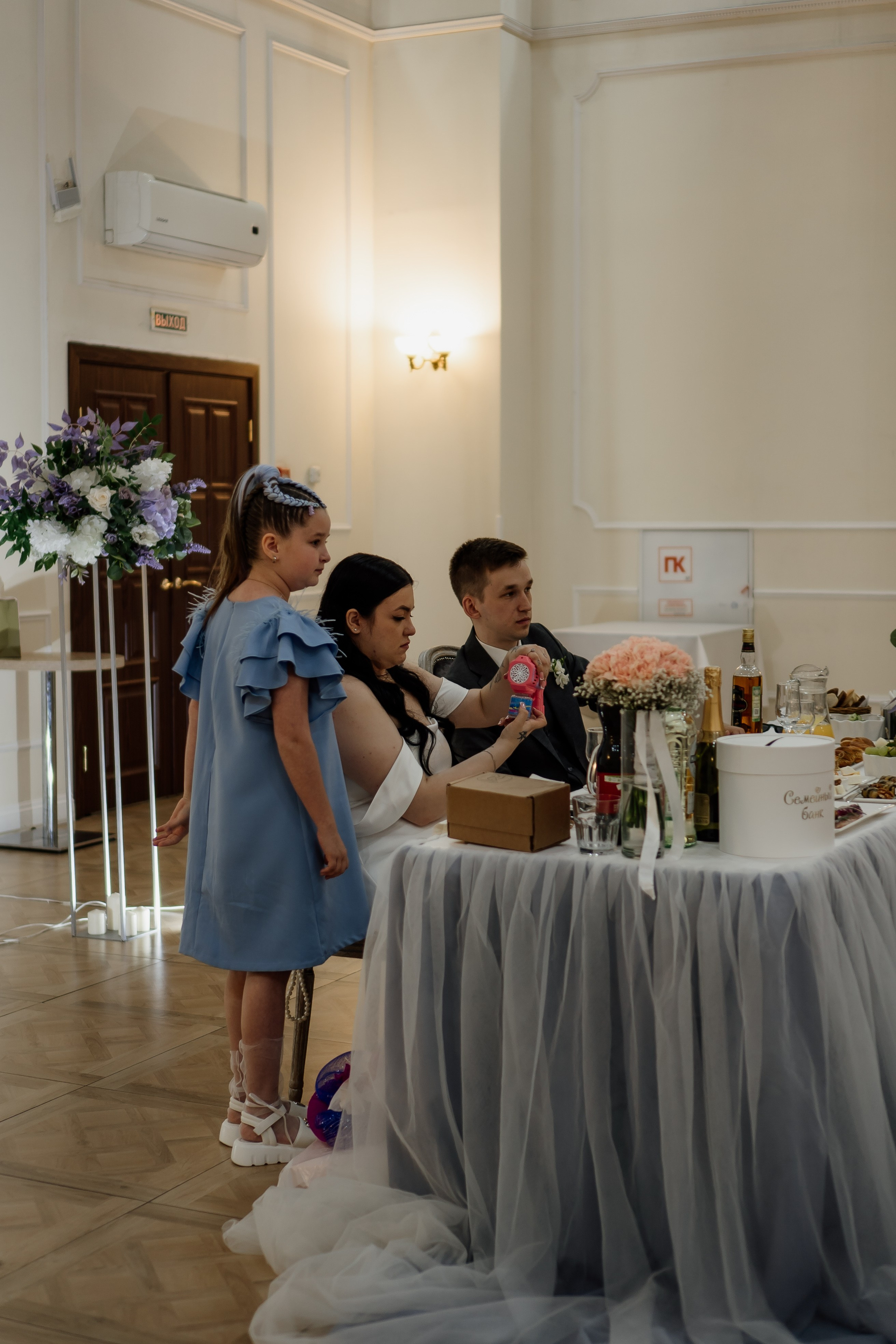 СВАДЕБНАЯ СЬЕМКА В ЗАГСЕ И БАНКЕТ. Профессиональный фотограф, Санкт-Петербург — Виктория Богомолова