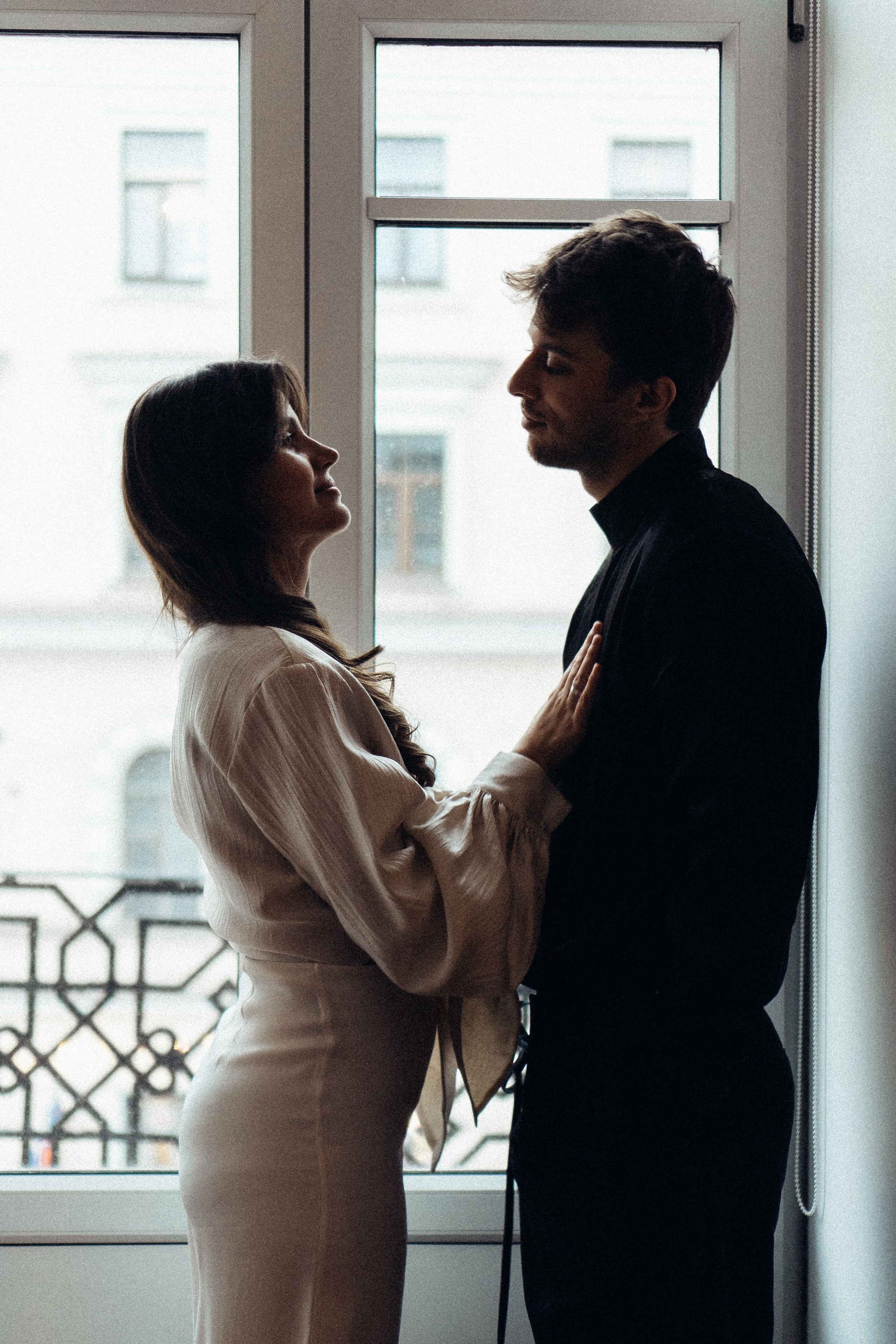 УТРО ЖЕНИХА И НЕВЕСТЫ В ПИТЕРСКОЙ КВАРТИРЕ И СЬЕМКА С СВАДЕБНЫХ ОБРАЗАХ. Профессиональный фотограф, Санкт-Петербург — Виктория Богомолова