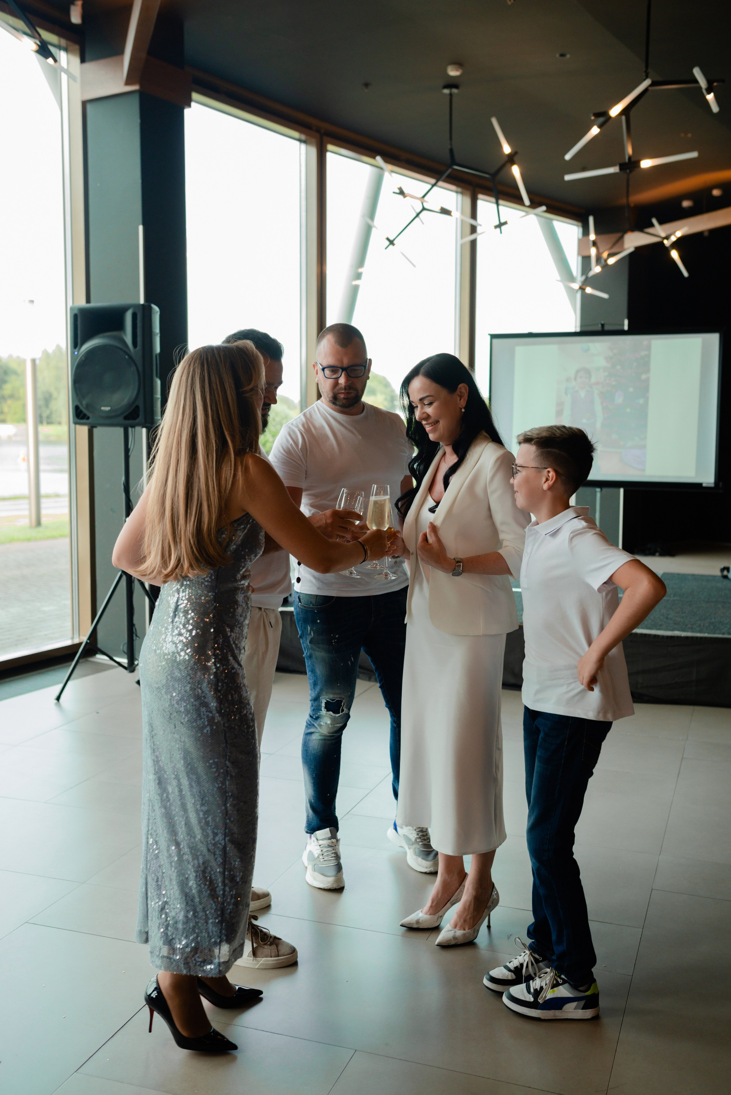 Ирина и Денис. 20 лет спустя. Свадебный фотограф в городе Минск Крохмалюк Анна