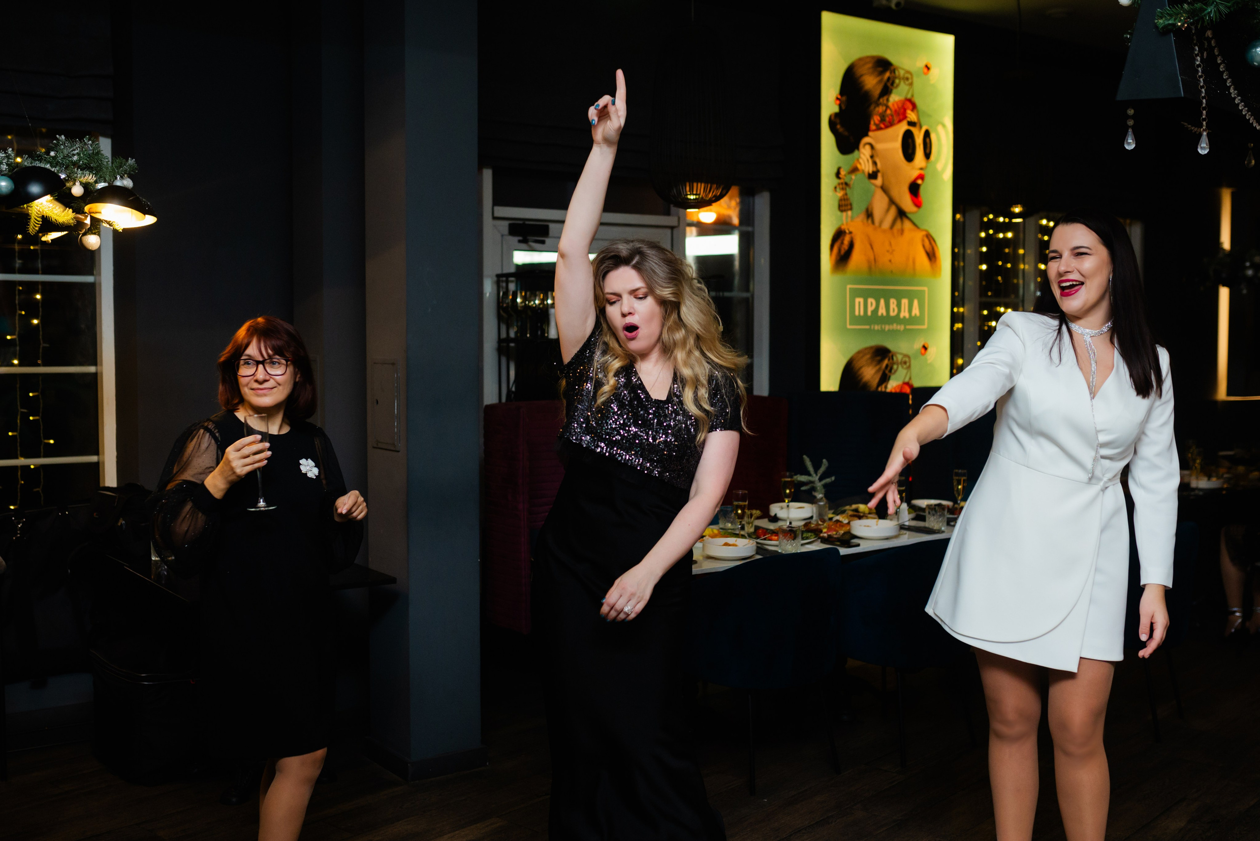 Корпоратив для «Компьютеры и периферия». Свадебный фотограф в городе Минск Крохмалюк Анна