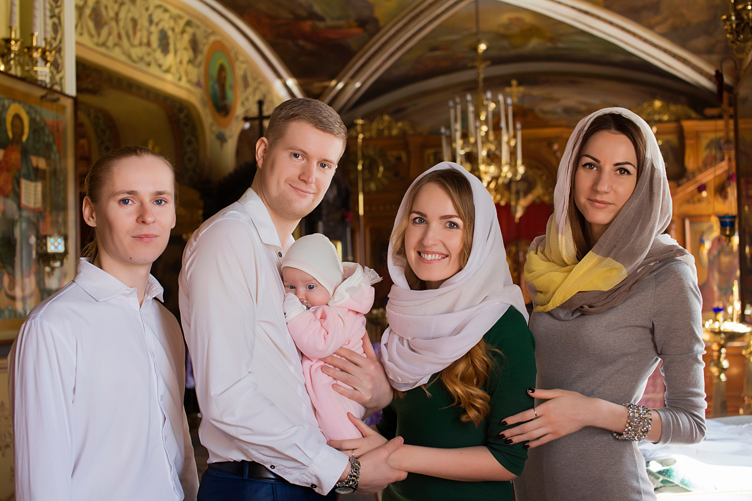 Фотоъемка крещения в Москве. Свадебный и семейный фотограф в Москве Евгения Лисина