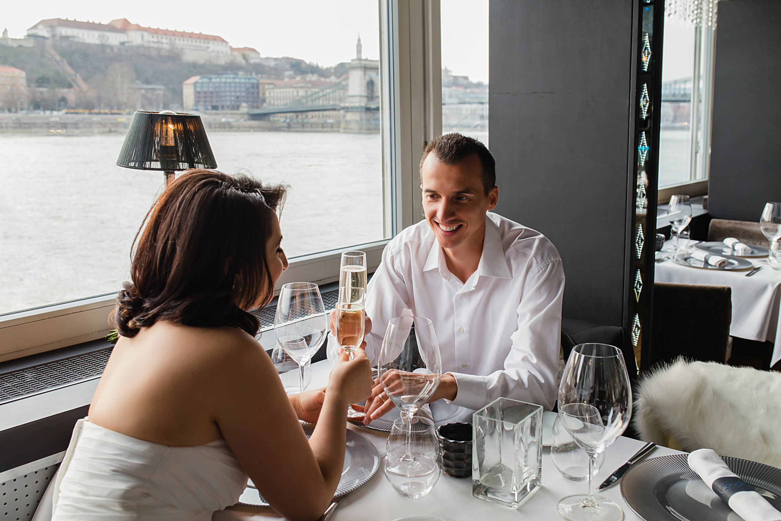 Свадебная фотосъемка для Ирины и Марка в Будапеште. Свадебный и семейный фотограф в Москве Евгения Лисина