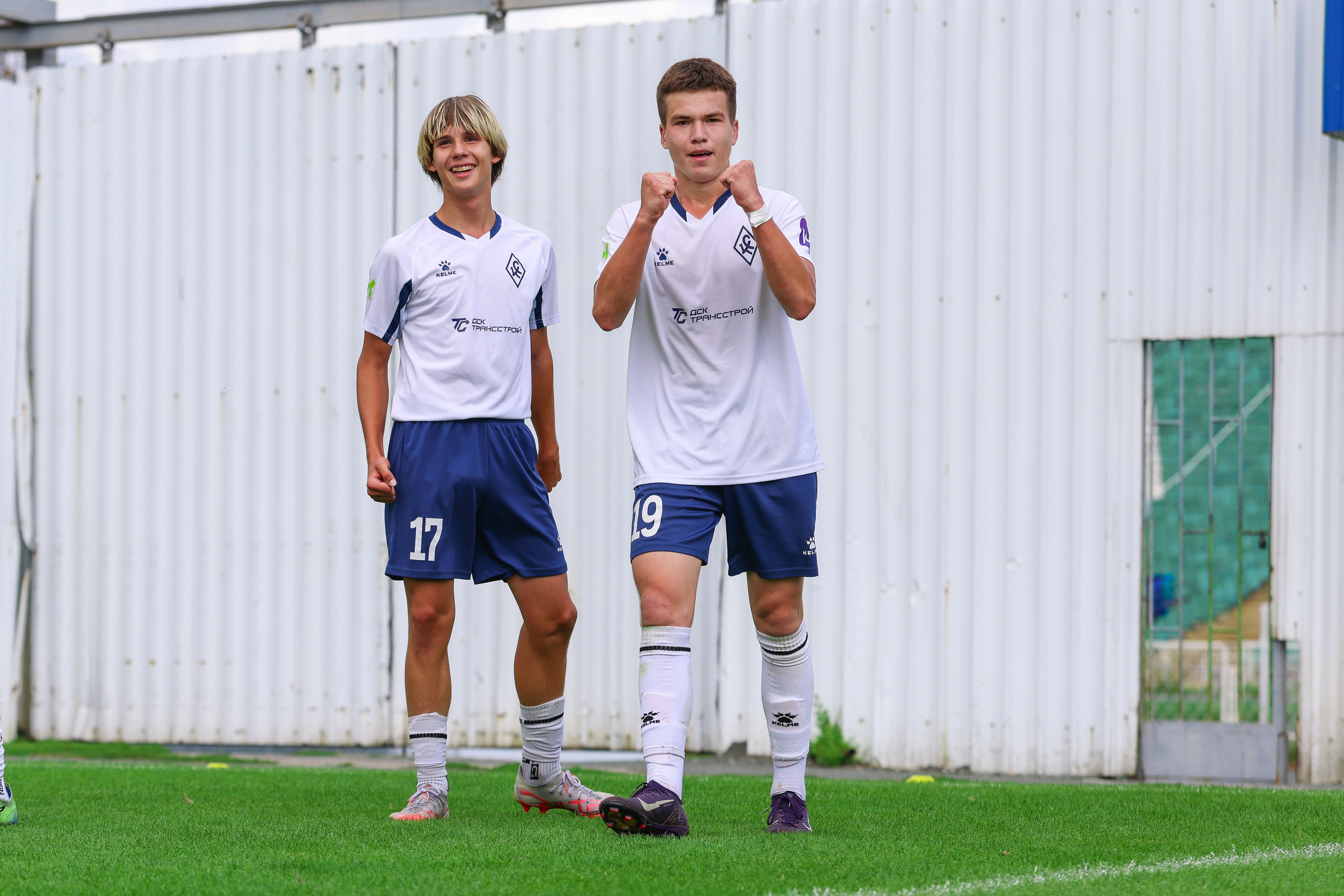 Юношеская футбольная лига U-16. Крылья Советов — Казань