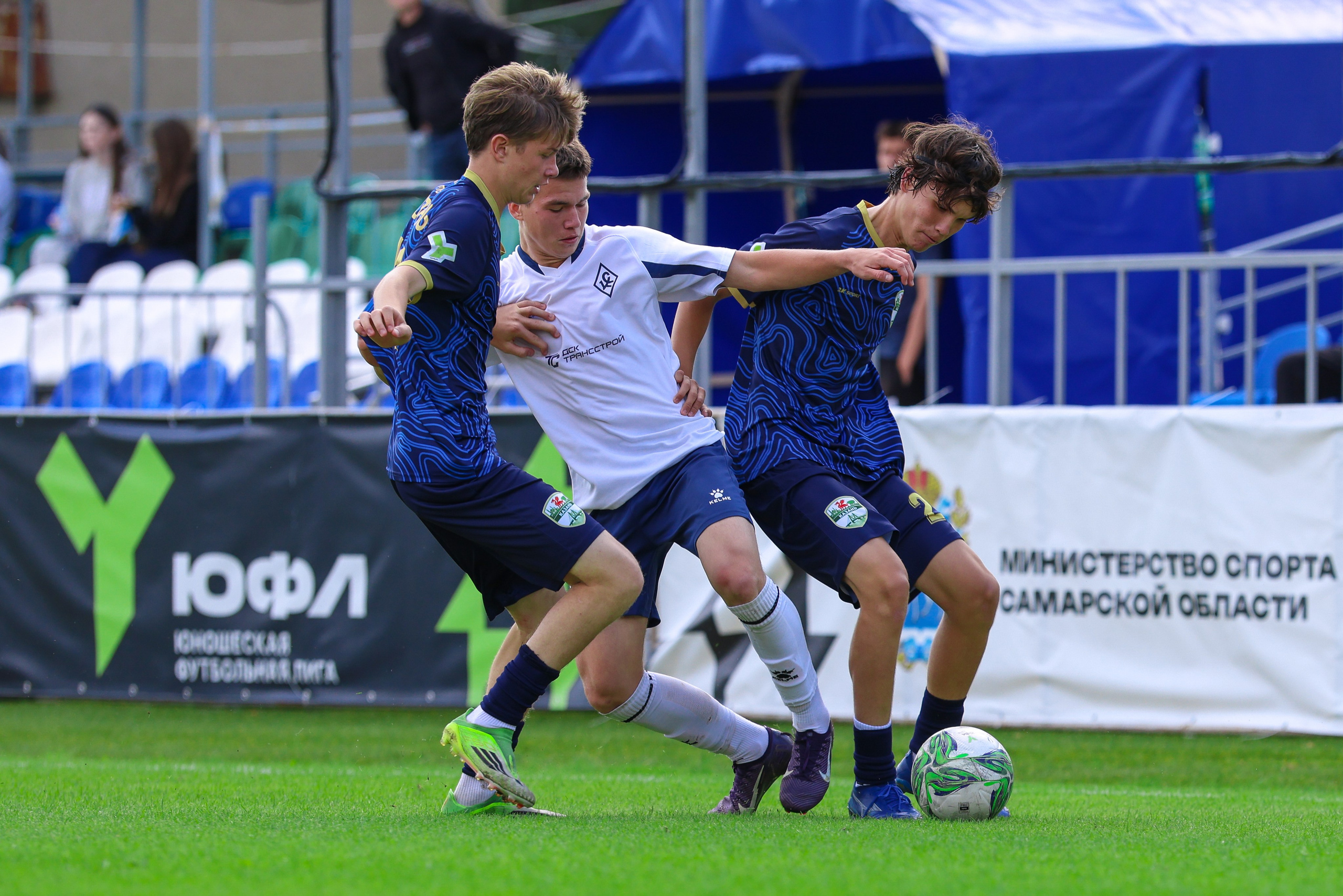 Юношеская футбольная лига U-16. Крылья Советов — Казань
