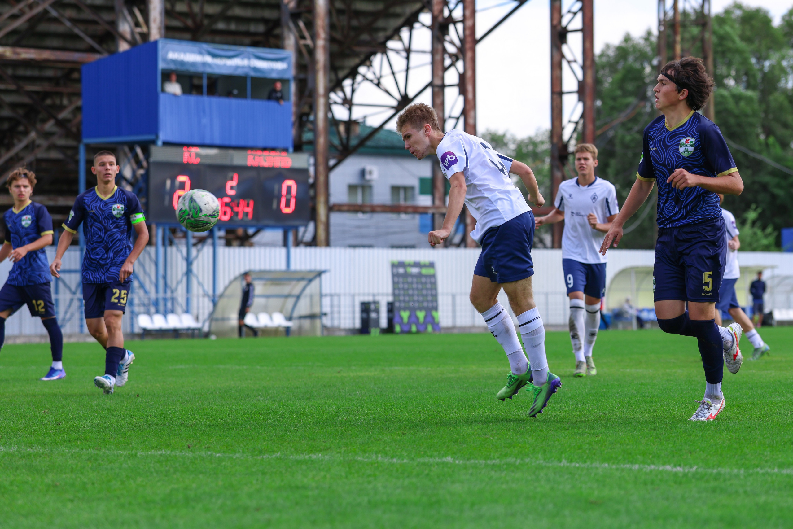 Юношеская футбольная лига U-16. Крылья Советов — Казань