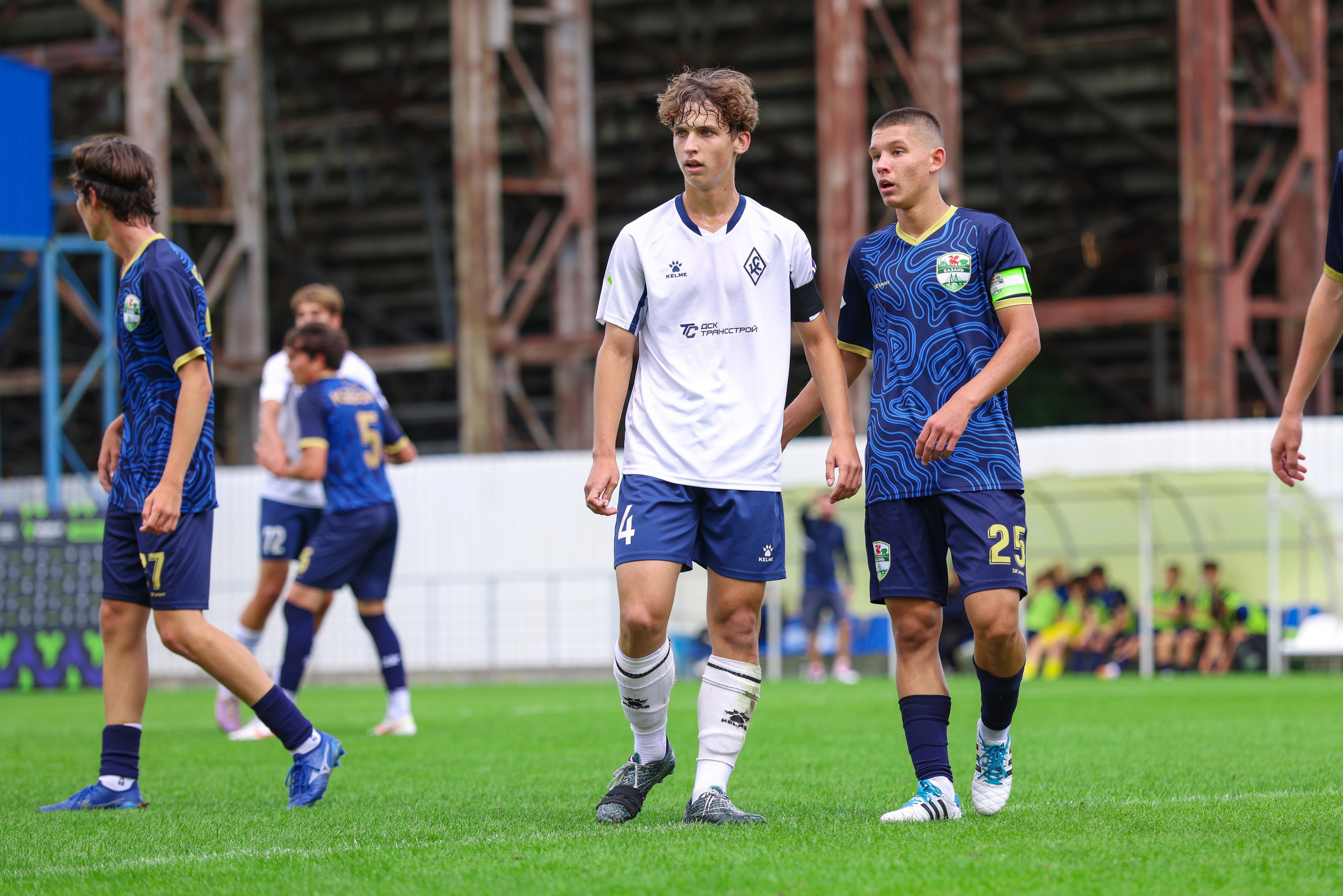 Юношеская футбольная лига U-16. Крылья Советов — Казань
