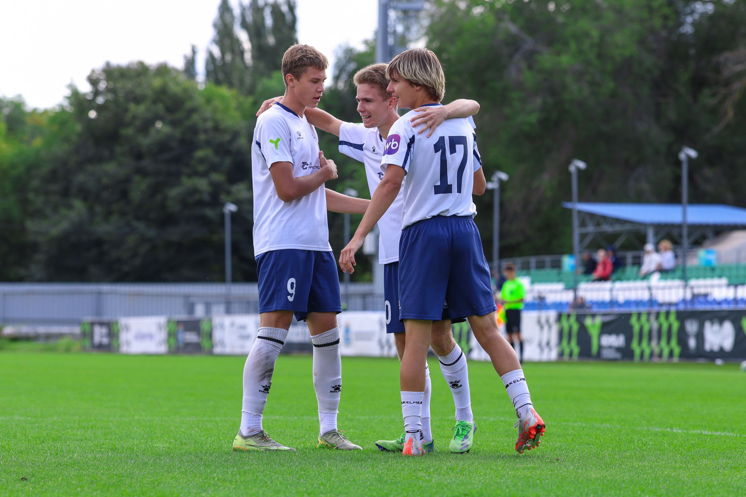 Юношеская футбольная лига U-16. Крылья Советов — Казань