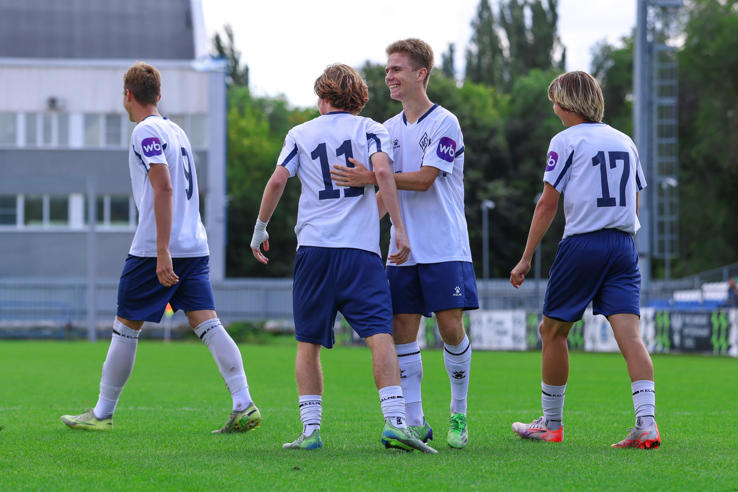 Юношеская футбольная лига U-16. Крылья Советов — Казань