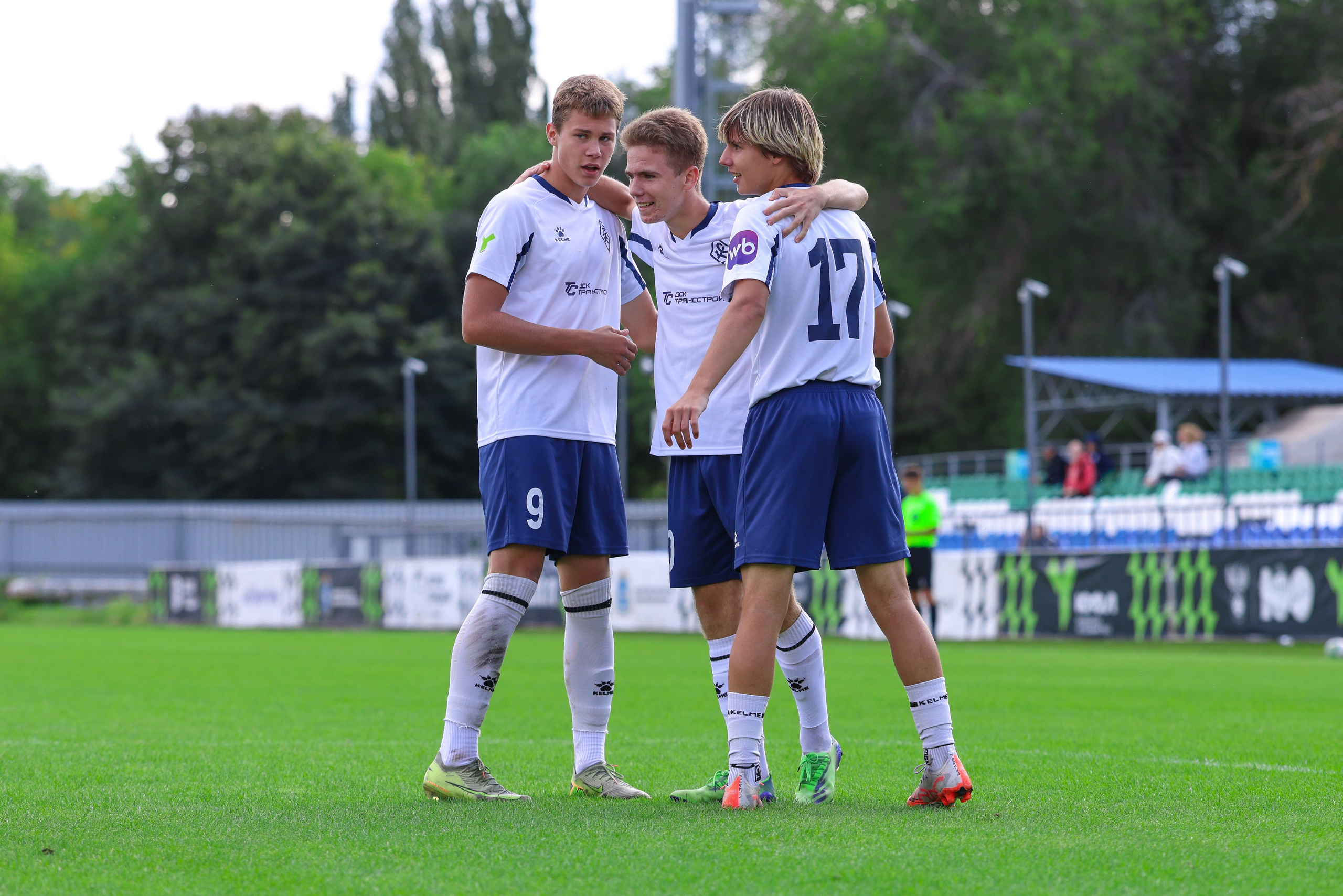Юношеская футбольная лига U-16. Крылья Советов — Казань