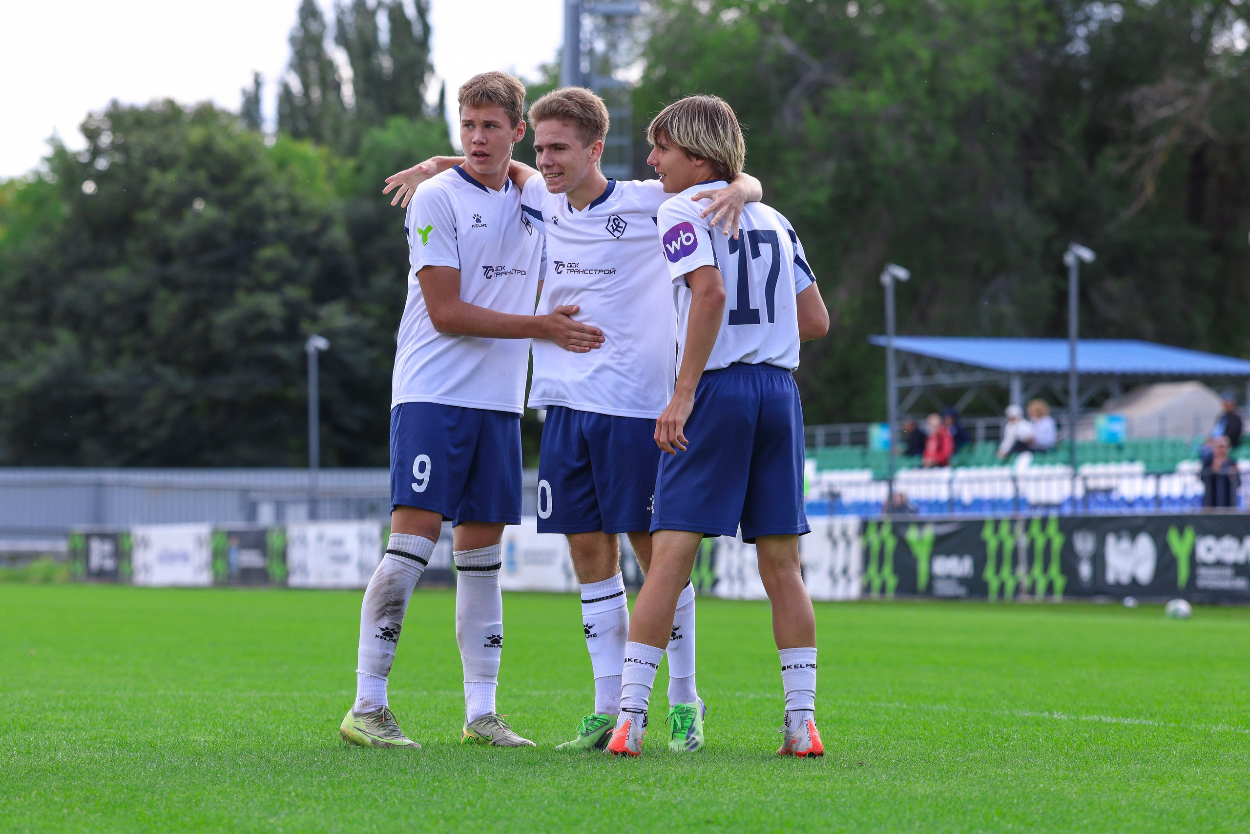 Юношеская футбольная лига U-16. Крылья Советов — Казань