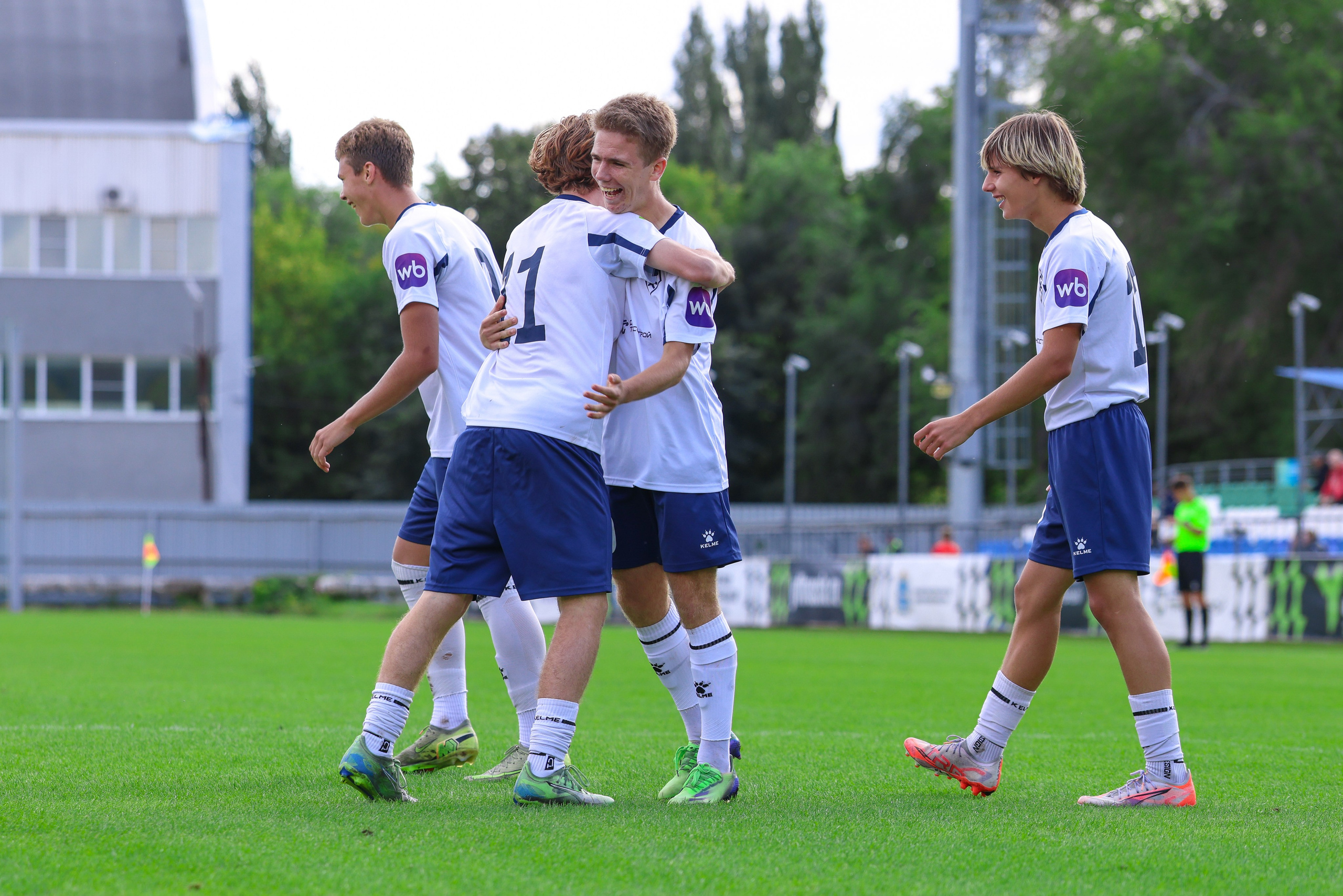 Юношеская футбольная лига U-16. Крылья Советов — Казань